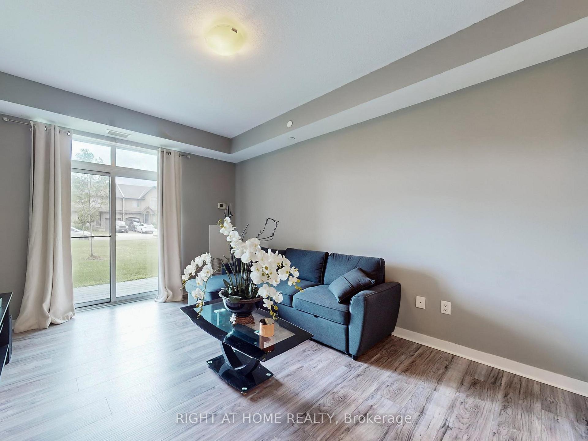 Photo 12 of Unit 111, 101 Shoreview Place, Hamilton, Stoney Creek — HOMEH