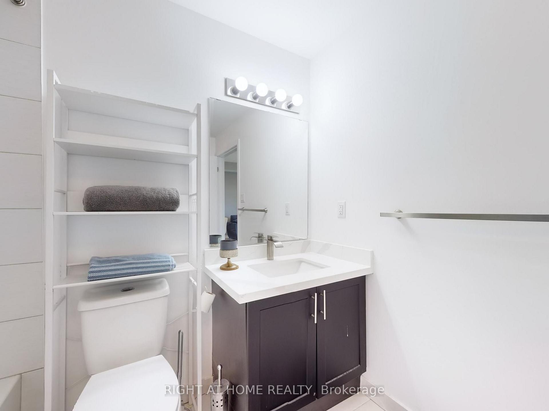 Photo 27 of Unit 111, 101 Shoreview Place, Hamilton, Stoney Creek — HOMEH