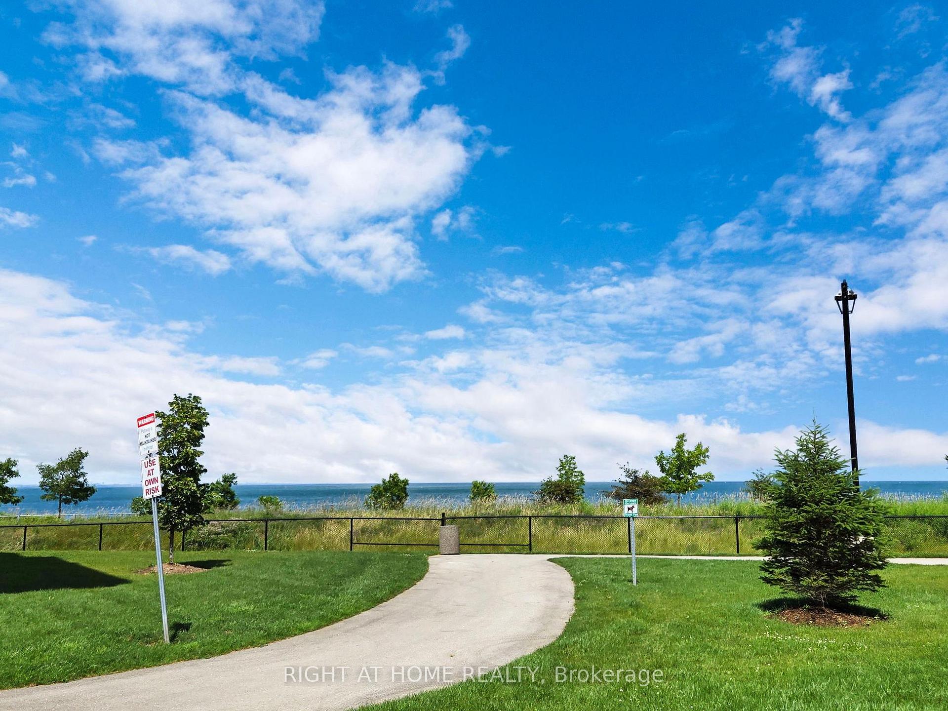 Photo 37 of Unit 111, 101 Shoreview Place, Hamilton, Stoney Creek — HOMEH