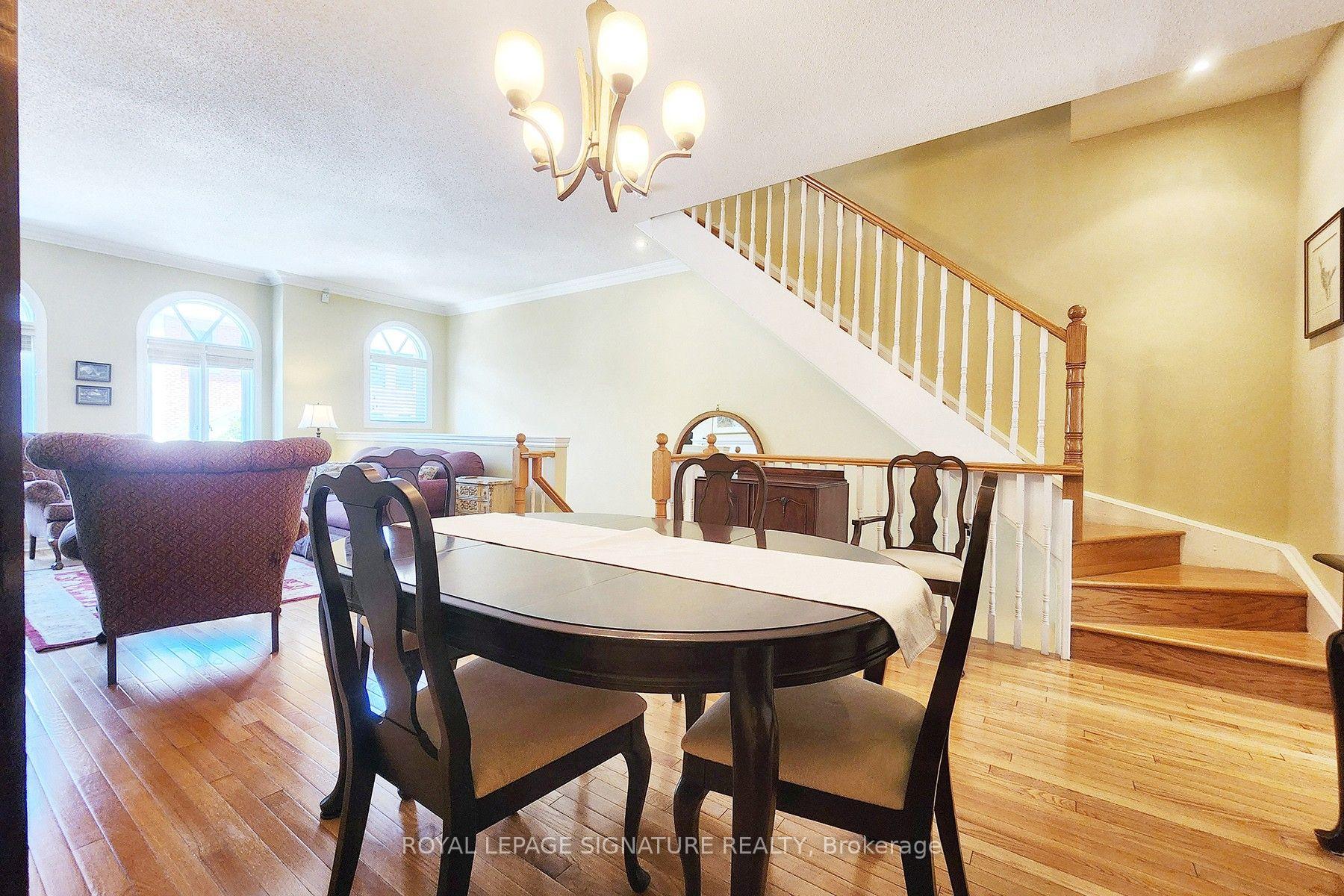 Photo 11 of 7-I Brussels Street, Etobicoke, Stonegate-Queensway — HOMEH
