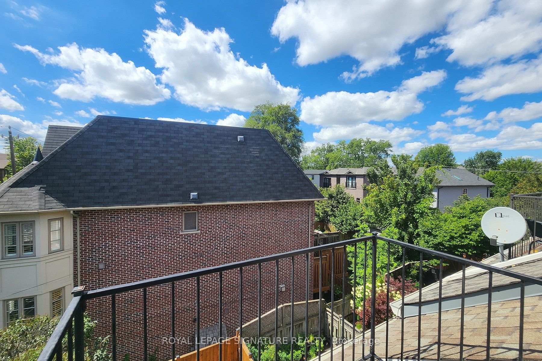 Photo 21 of 7-I Brussels Street, Etobicoke, Stonegate-Queensway — HOMEH