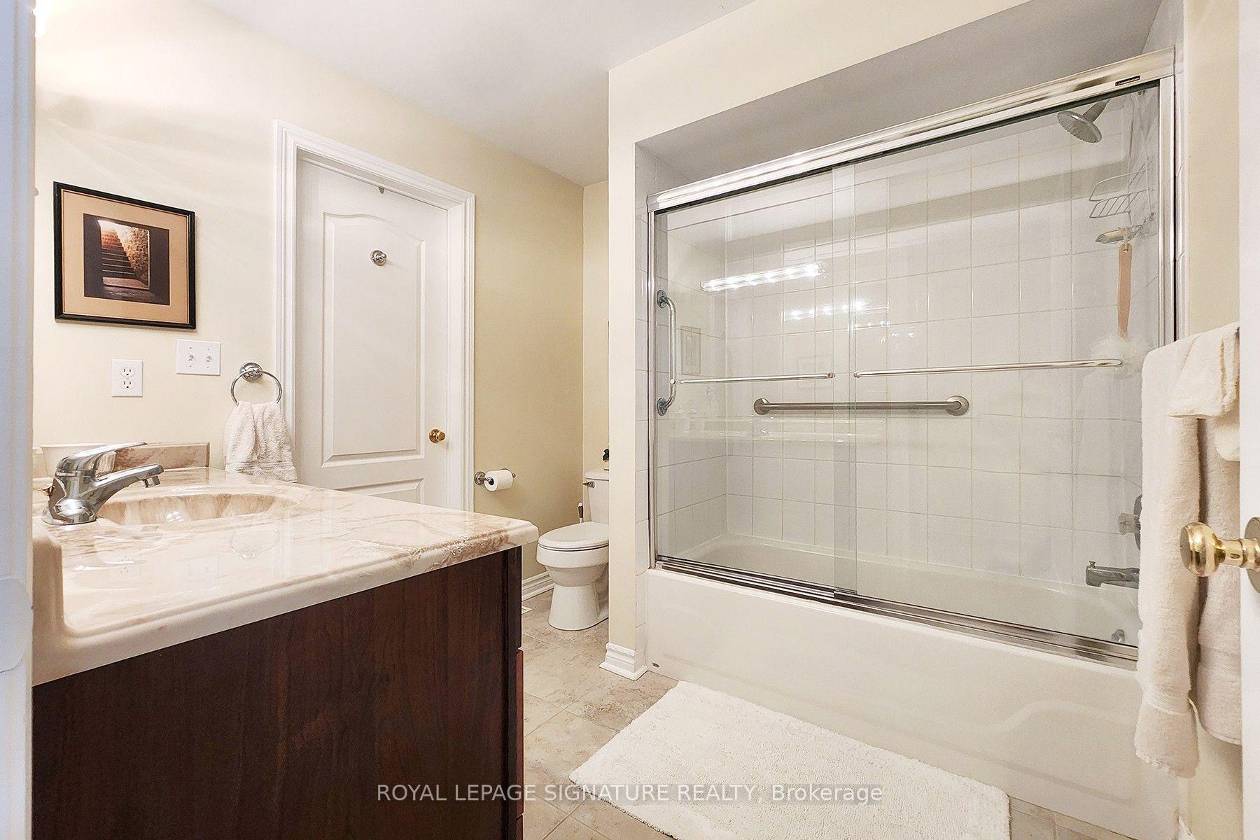 Photo 26 of 7-I Brussels Street, Etobicoke, Stonegate-Queensway — HOMEH