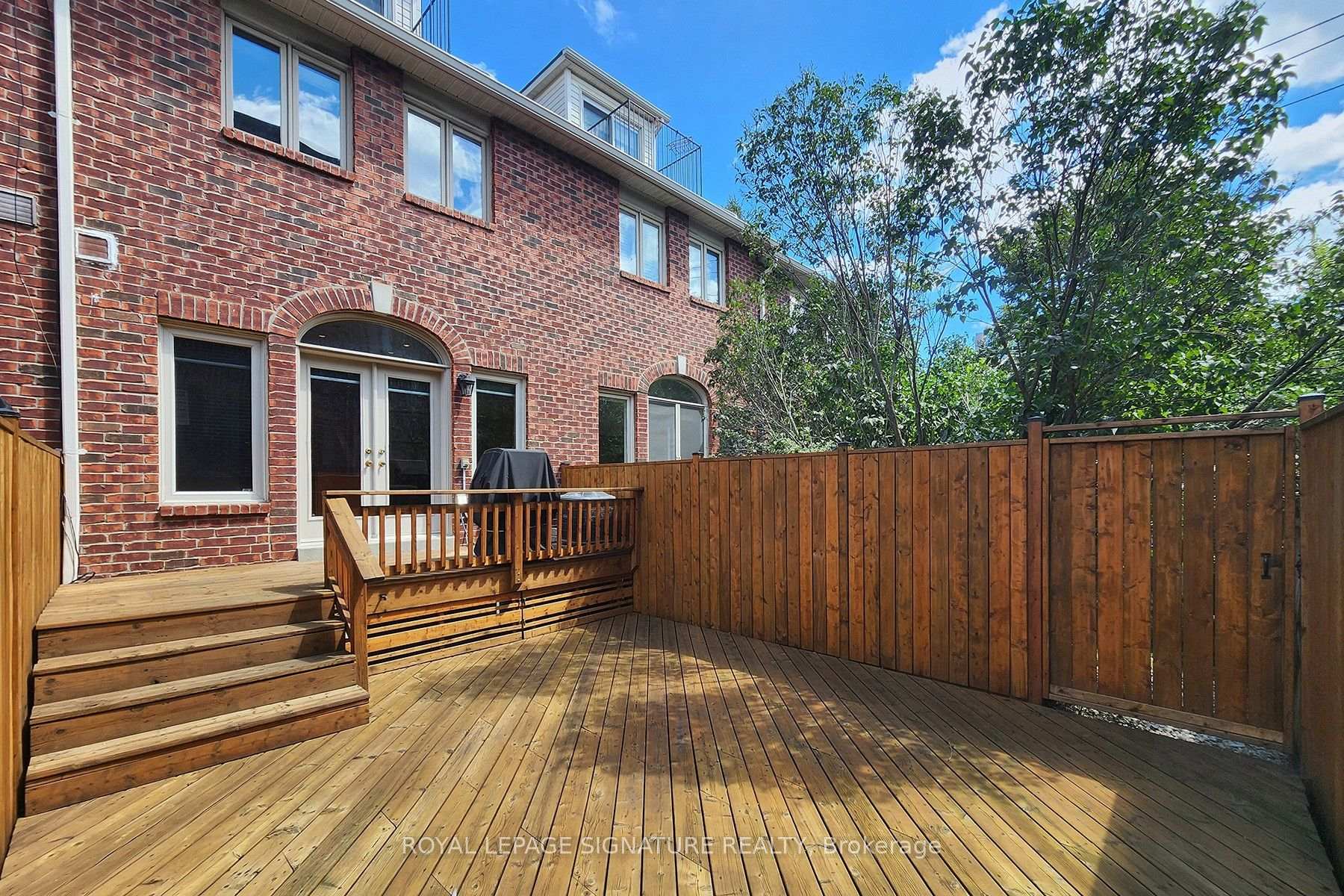 Photo 40 of 7-I Brussels Street, Etobicoke, Stonegate-Queensway — HOMEH