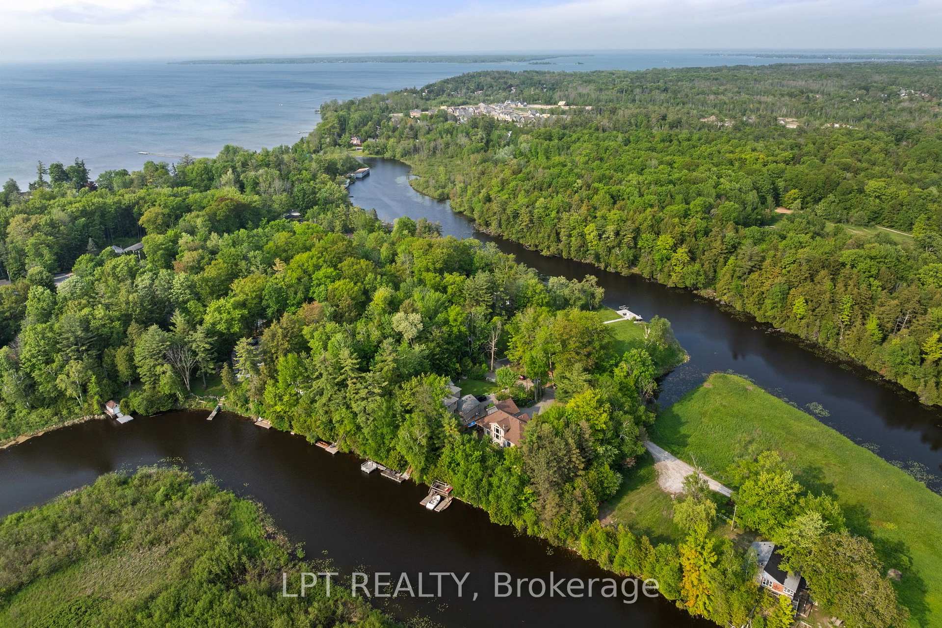 Photo 5 of 2 Birch Knoll Road, Georgina, Sutton & Jackson's Point — HOMEH
