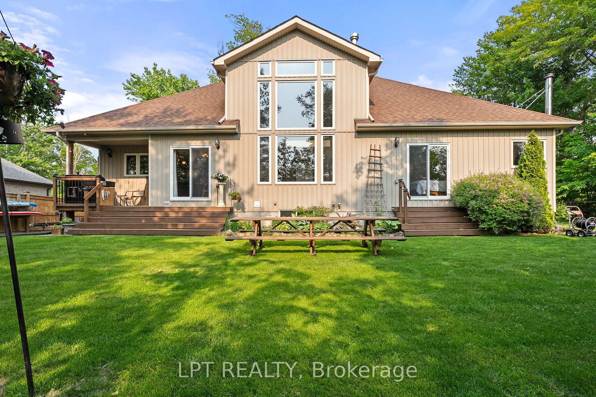 Photo 38 of 2 Birch Knoll Road, Georgina, Sutton & Jackson's Point — HOMEH