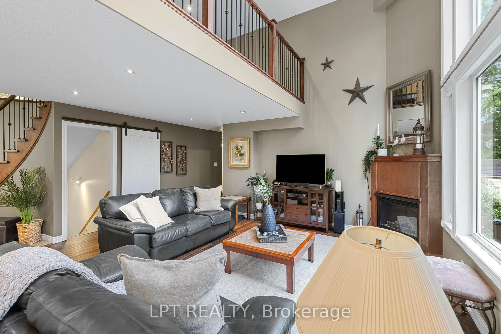 Photo 13 of 2 Birch Knoll Road, Georgina, Sutton & Jackson's Point — HOMEH