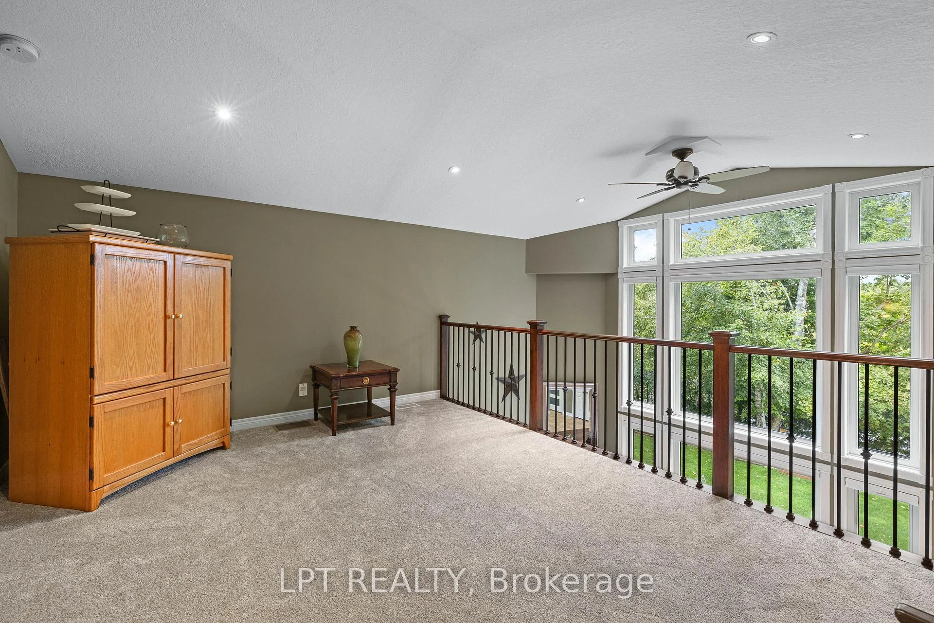 Photo 26 of 2 Birch Knoll Road, Georgina, Sutton & Jackson's Point — HOMEH