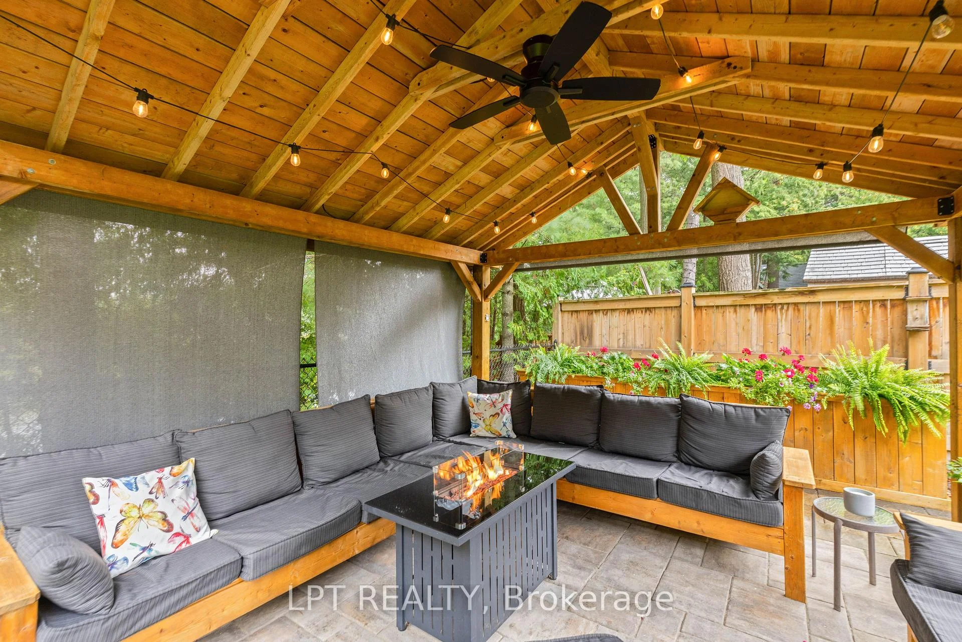 Photo 42 of 2 Birch Knoll Road, Georgina, Sutton & Jackson's Point — HOMEH