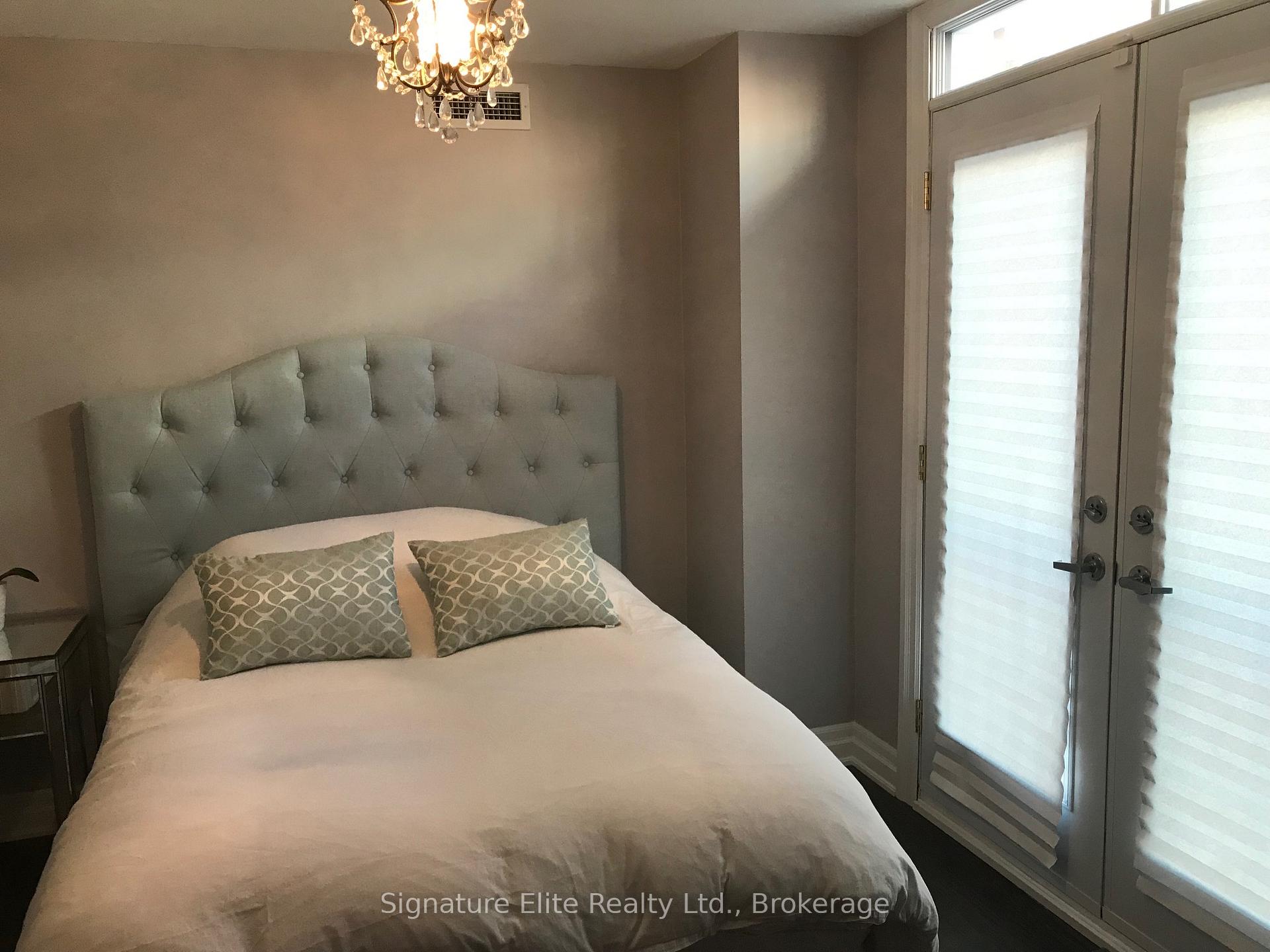 Photo 9 of Unit 11, 98 Redpath Avenue, Toronto, Mount Pleasant West — HOMEH