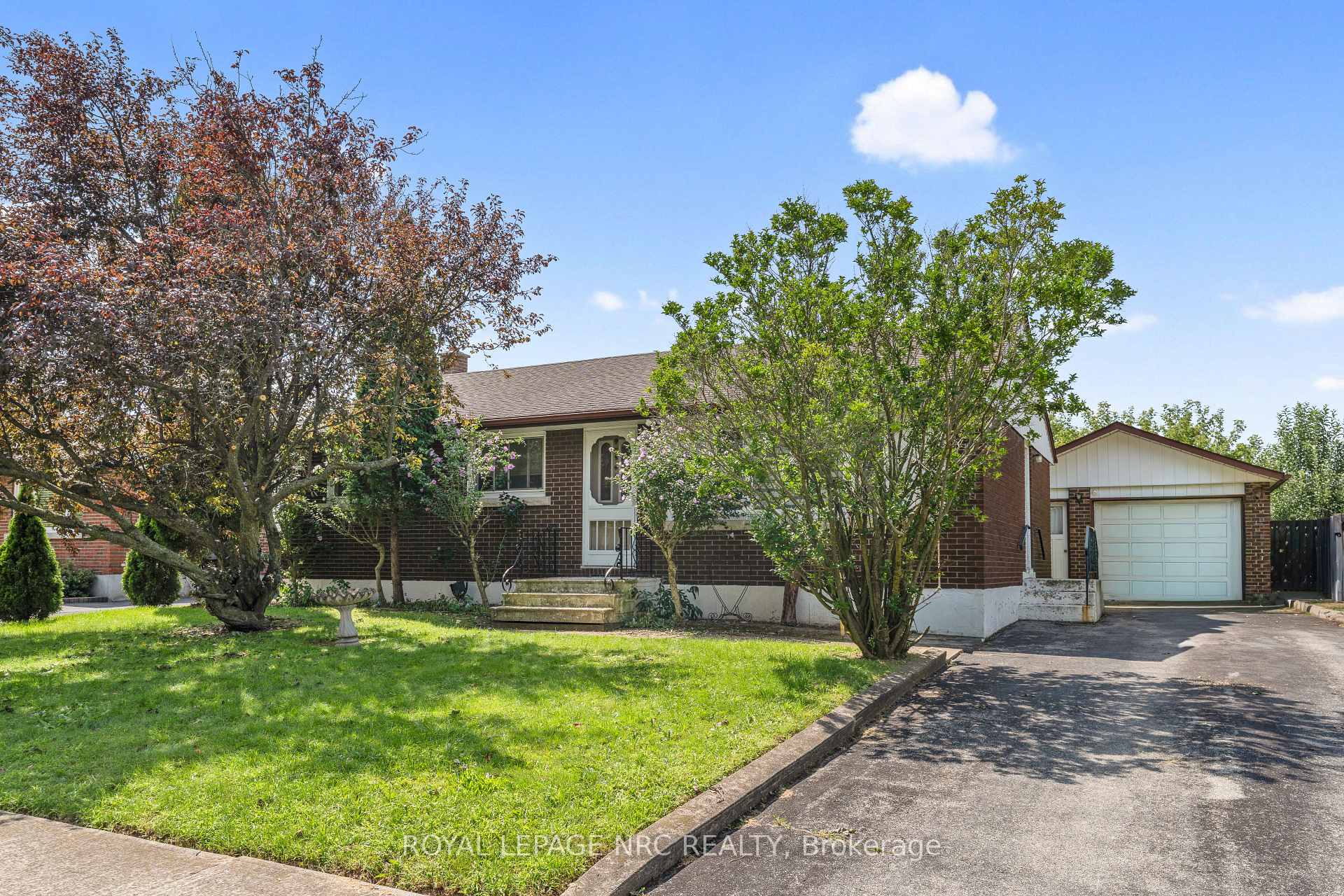 Front of 7427 Merritt Avenue
