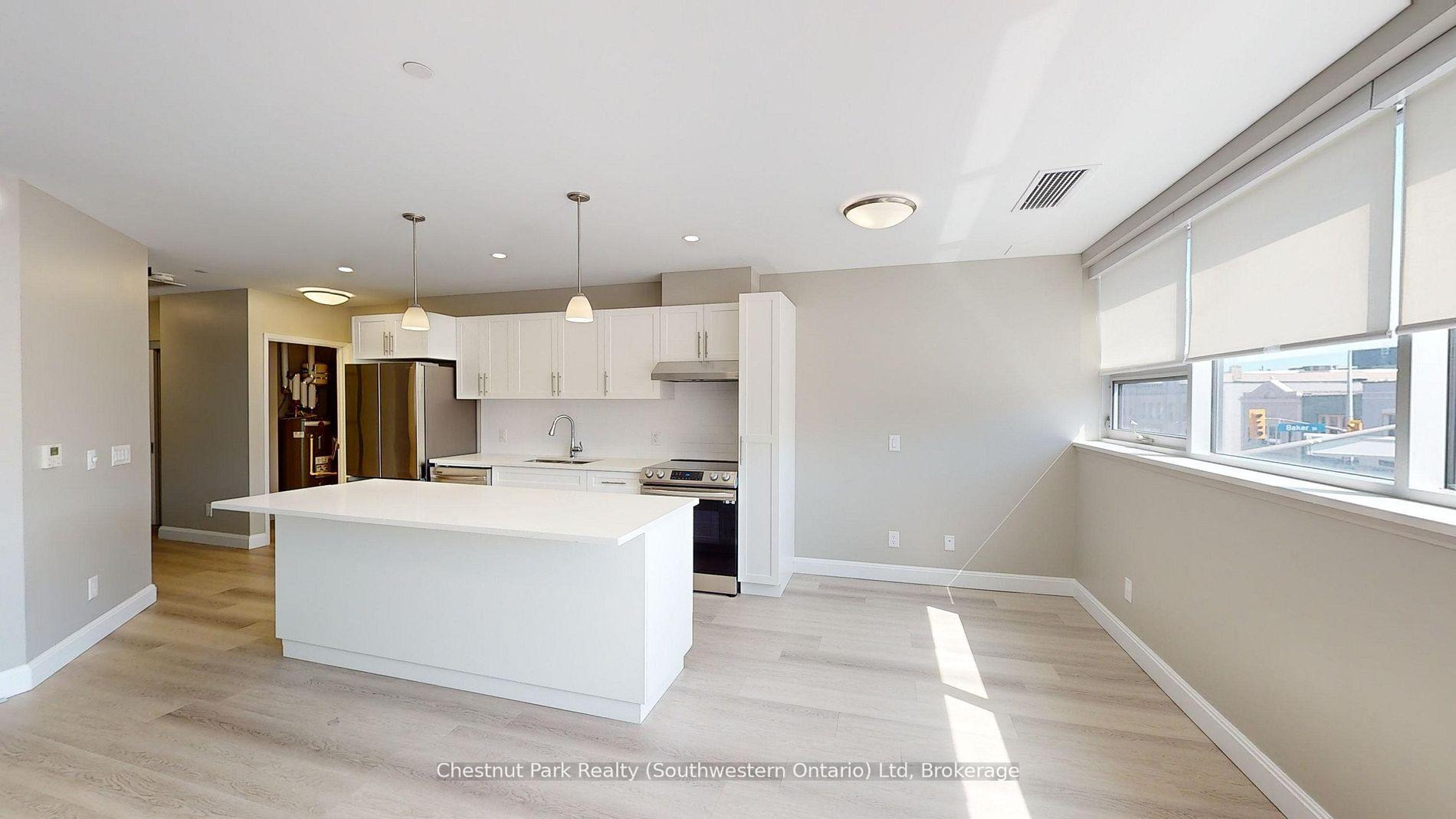 Photo of Unit 206, 2 Quebec Street