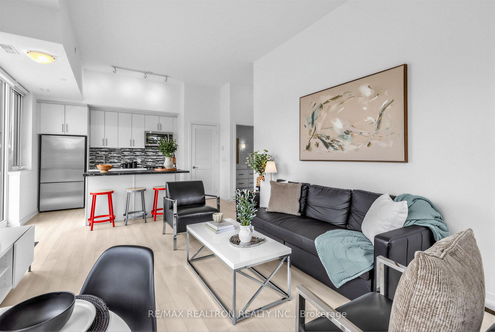 Photo 12 of Unit 8, 233 Broward Way, Innisfil, Rural Innisfil — HOMEH