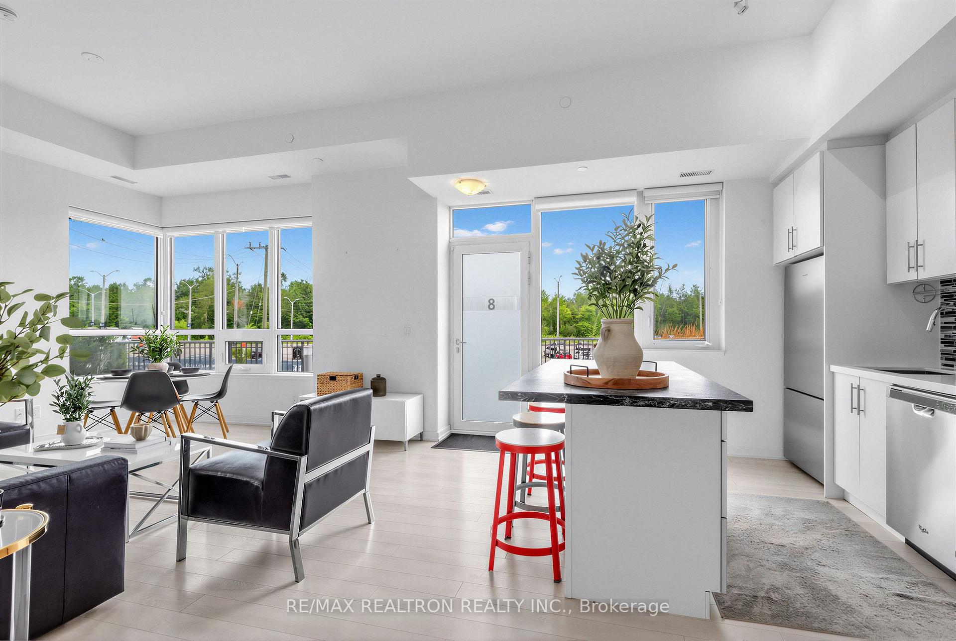 Photo 21 of Unit 8, 233 Broward Way, Innisfil, Rural Innisfil — HOMEH