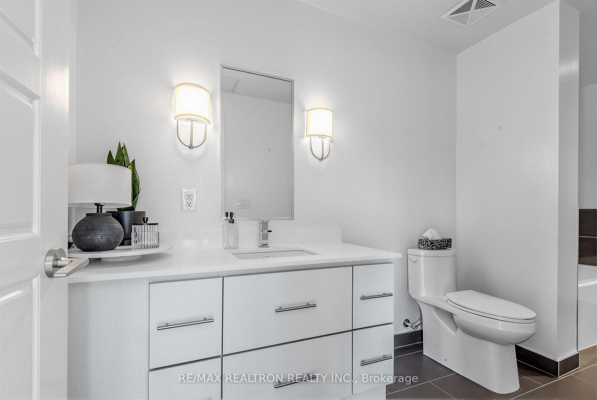 Photo 26 of Unit 8, 233 Broward Way, Innisfil, Rural Innisfil — HOMEH