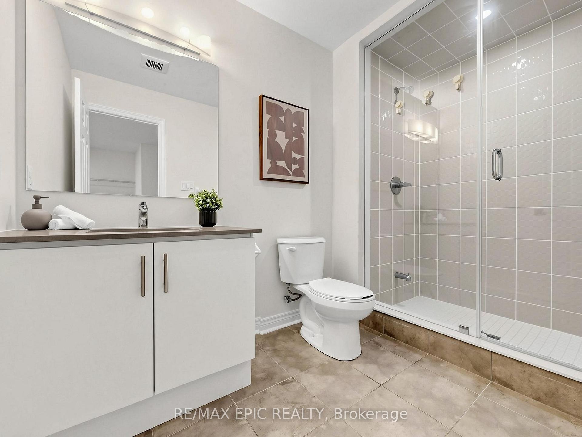 Photo 8 of 191 Mumbai Drive, Markham, Middlefield — HOMEH