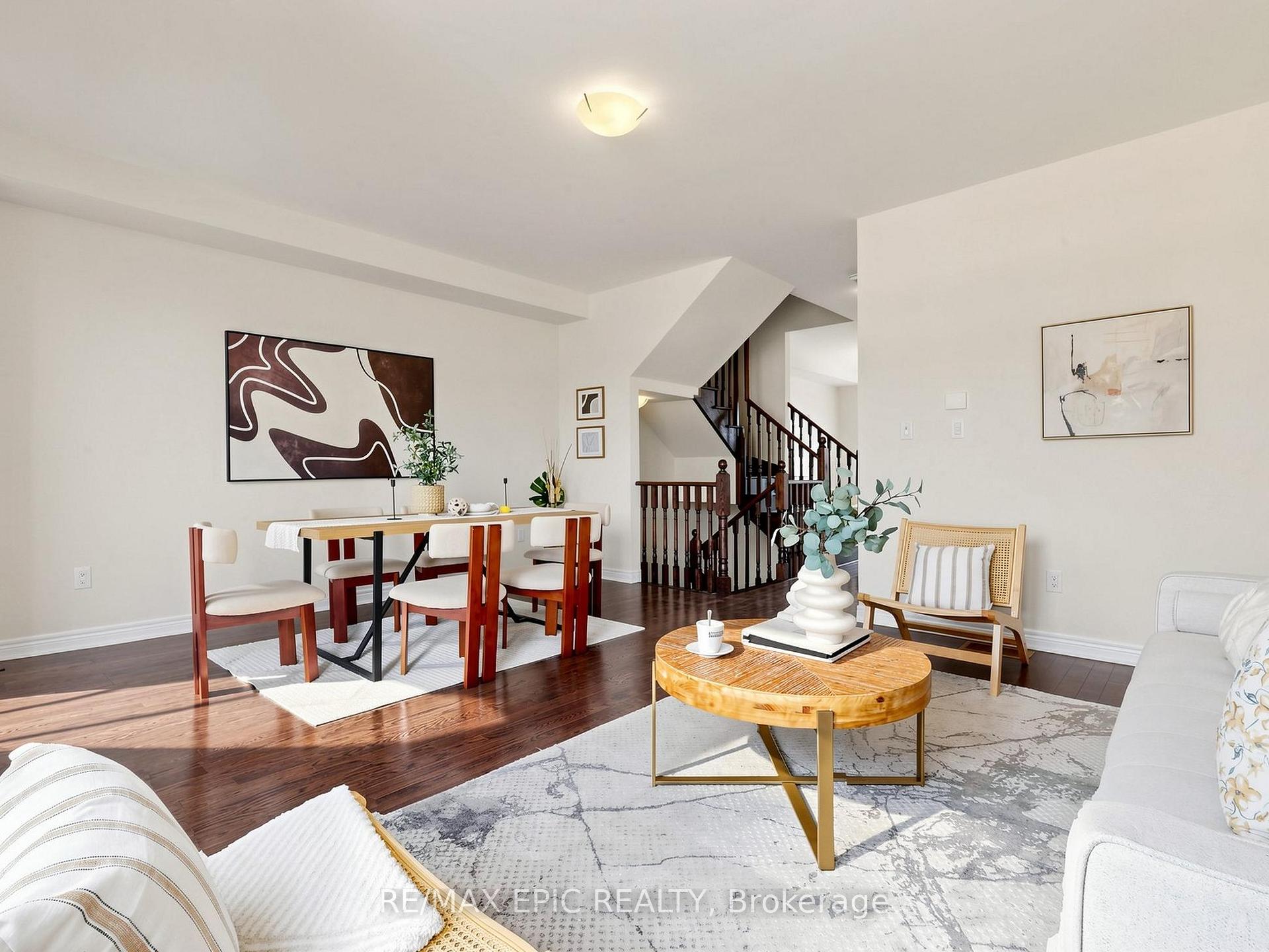 Photo 14 of 191 Mumbai Drive, Markham, Middlefield — HOMEH