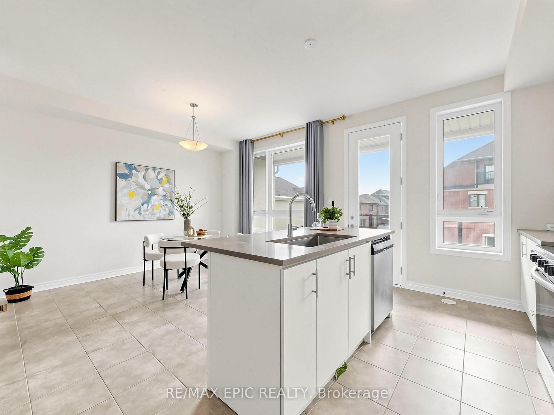 Photo 21 of 191 Mumbai Drive, Markham, Middlefield — HOMEH
