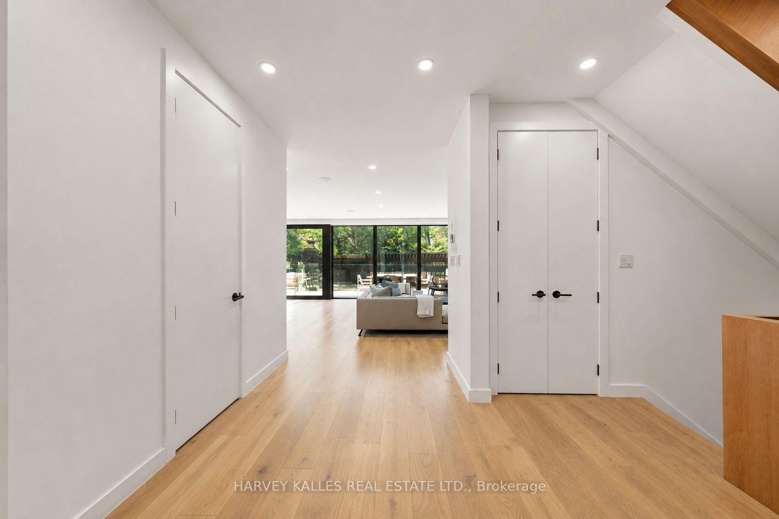 Photo 6 of 128 Lyndhurst Avenue, Toronto, Casa Loma — HOMEH