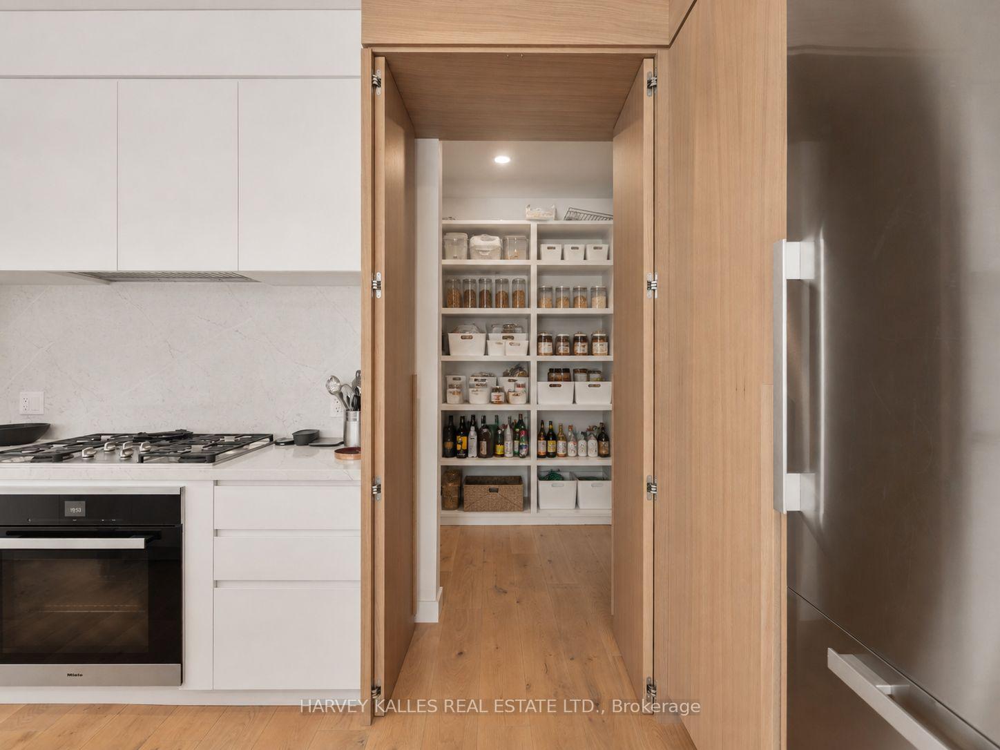 Photo 15 of 128 Lyndhurst Avenue, Toronto, Casa Loma — HOMEH