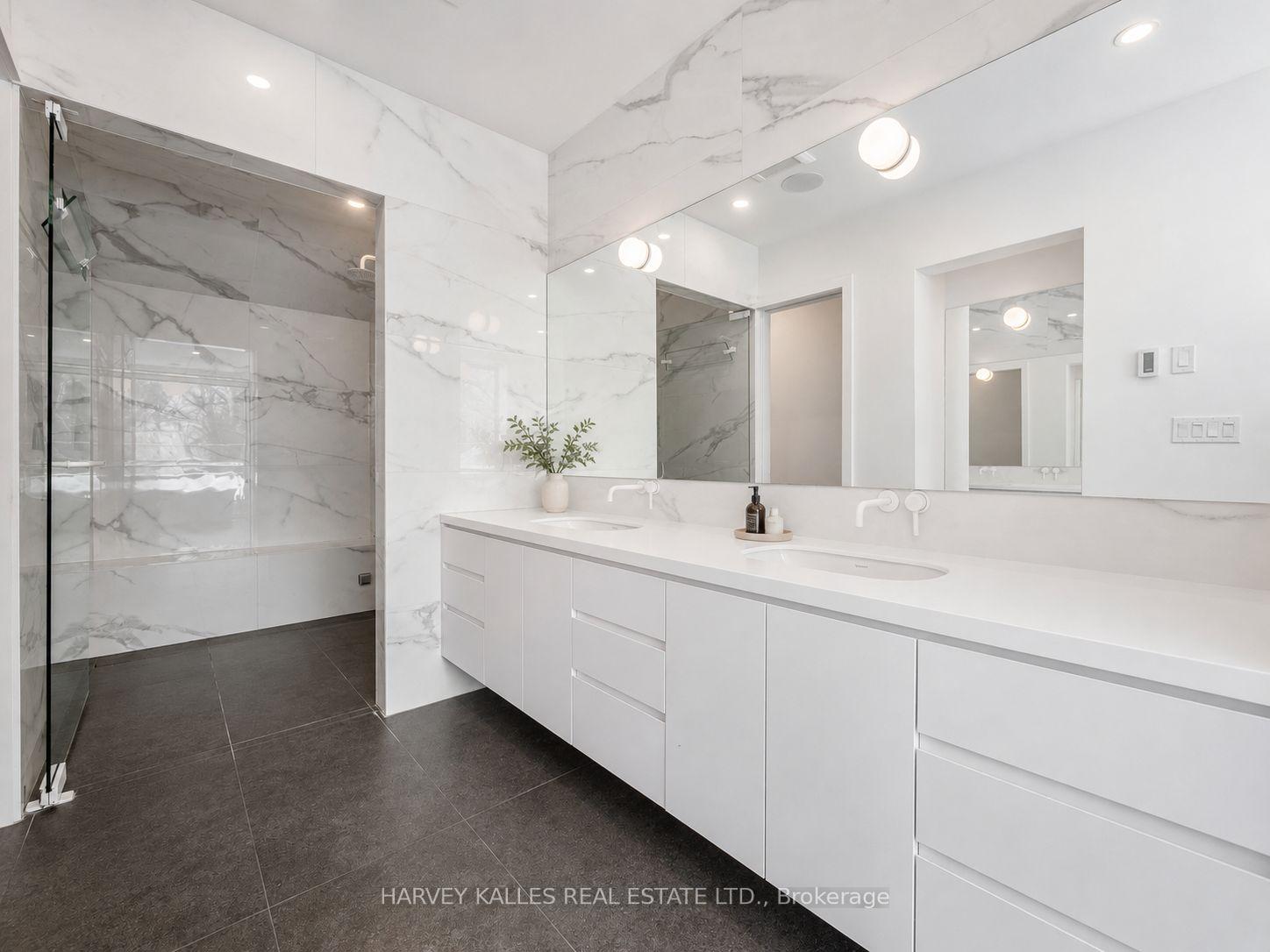 Photo 24 of 128 Lyndhurst Avenue, Toronto, Casa Loma — HOMEH