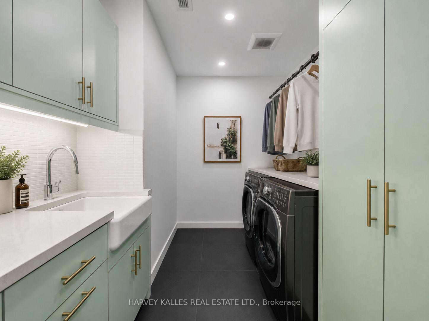 Photo 33 of 128 Lyndhurst Avenue, Toronto, Casa Loma — HOMEH