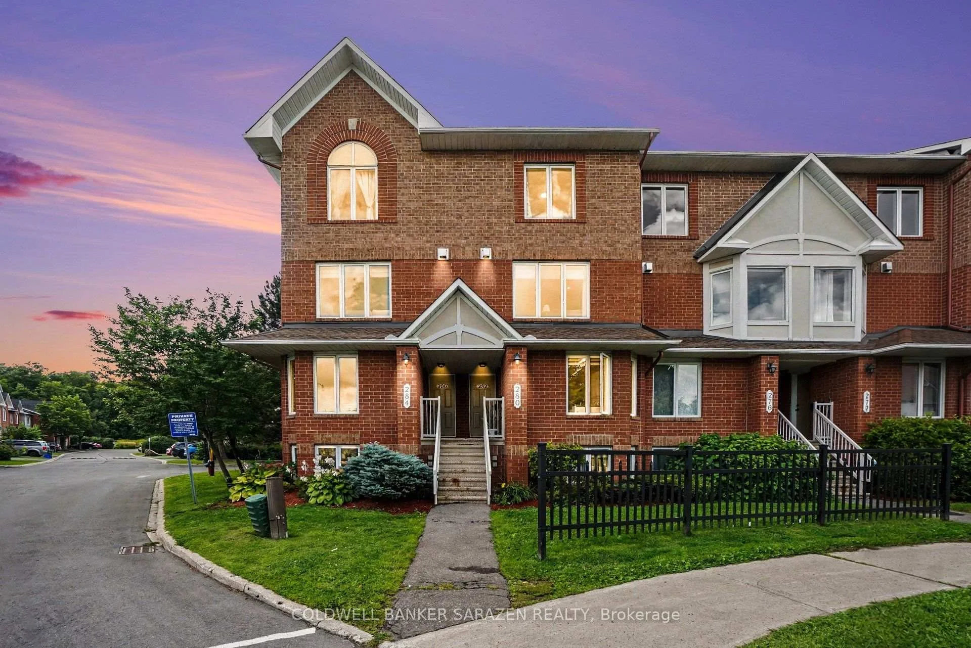 Photo 6 of Unit 11, 282 Cresthaven Drive, Ottawa, Barrhaven East — HOMEH