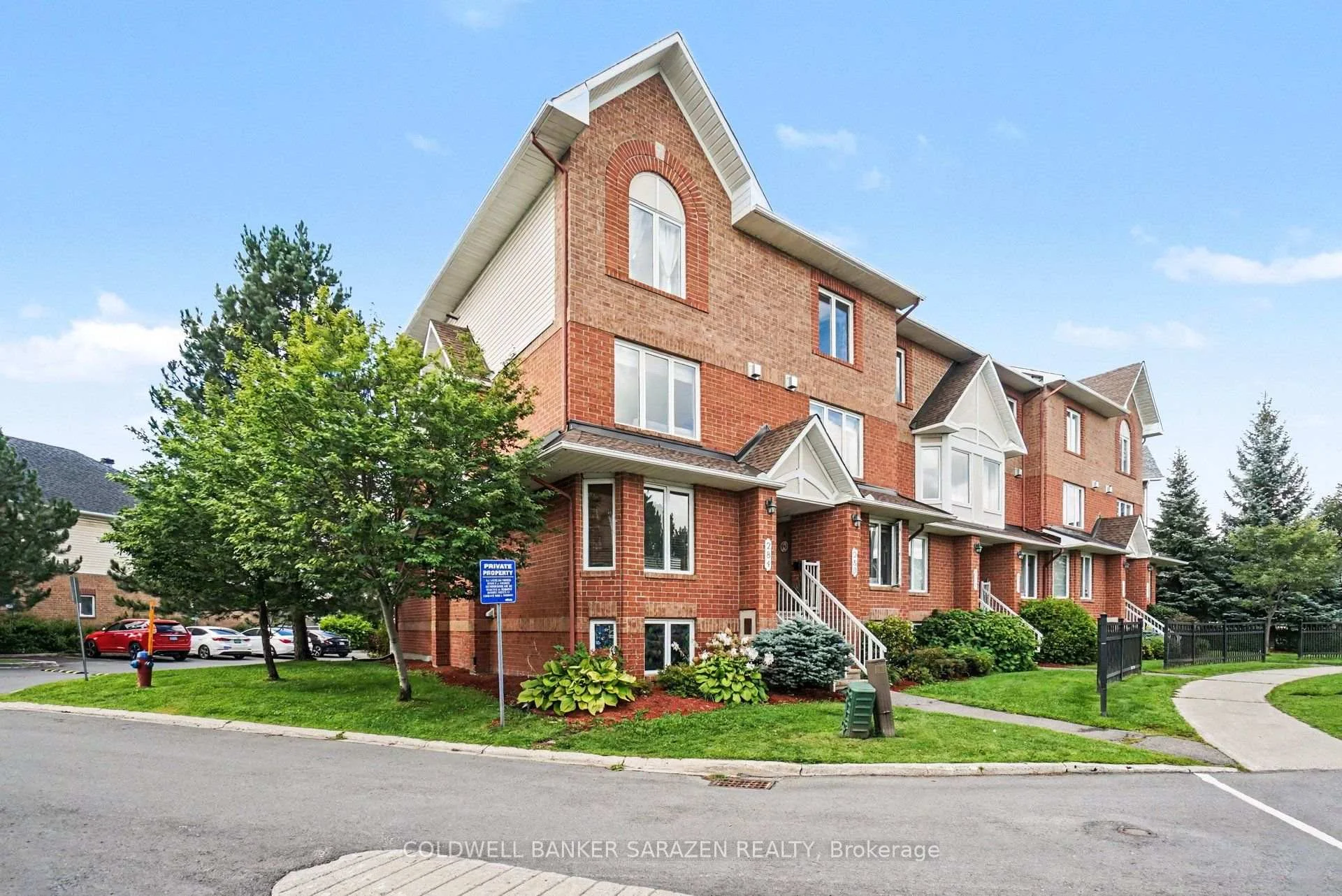 Photo 8 of Unit 11, 282 Cresthaven Drive, Ottawa, Barrhaven East — HOMEH