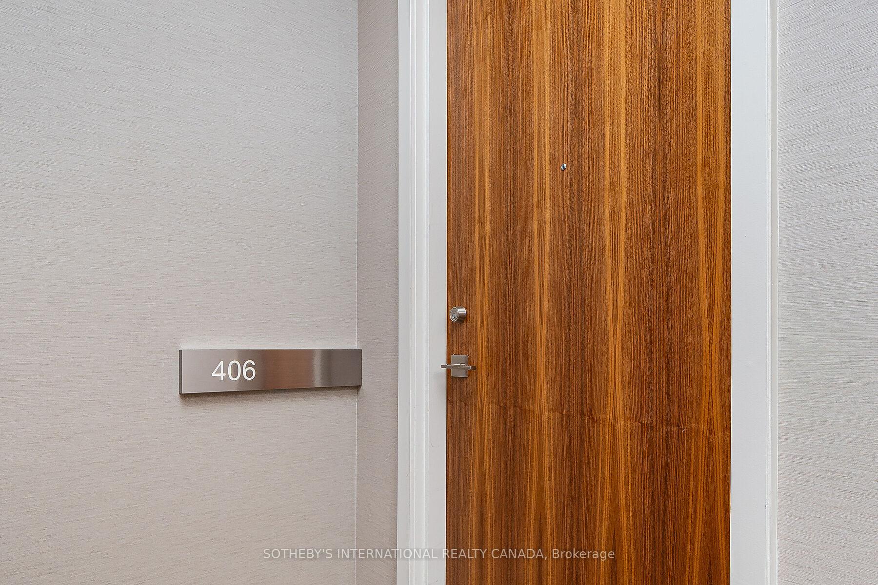 Photo 3 of Unit 406, 111 St Clair Avenue W, Toronto, Yonge-St. Clair — HOMEH