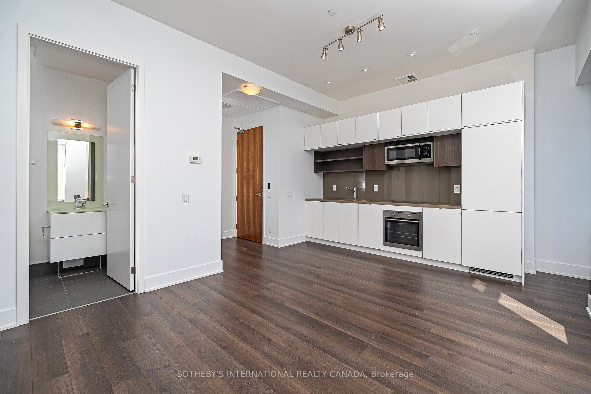 Photo 7 of Unit 406, 111 St Clair Avenue W, Toronto, Yonge-St. Clair — HOMEH