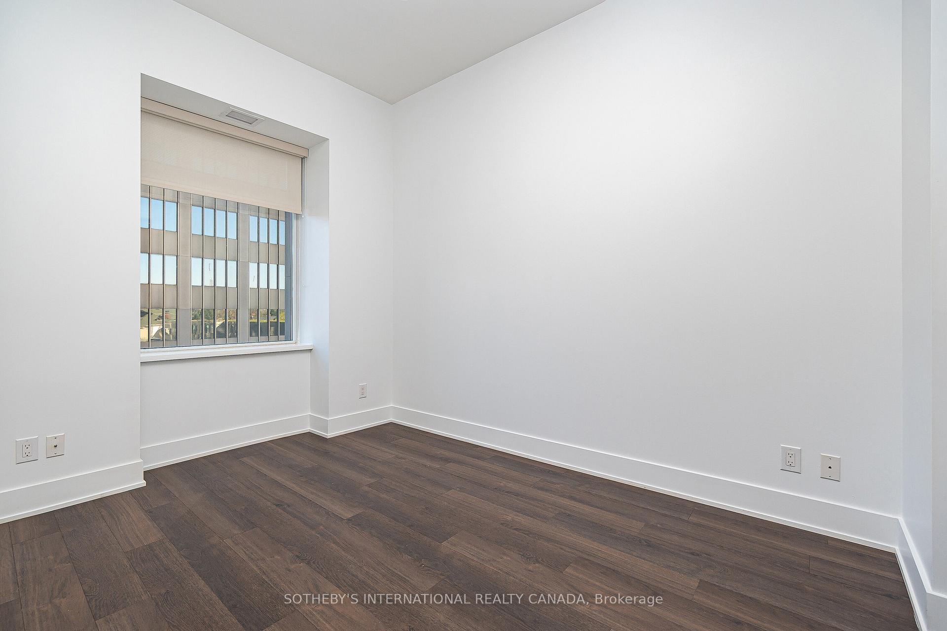 Photo 11 of Unit 406, 111 St Clair Avenue W, Toronto, Yonge-St. Clair — HOMEH