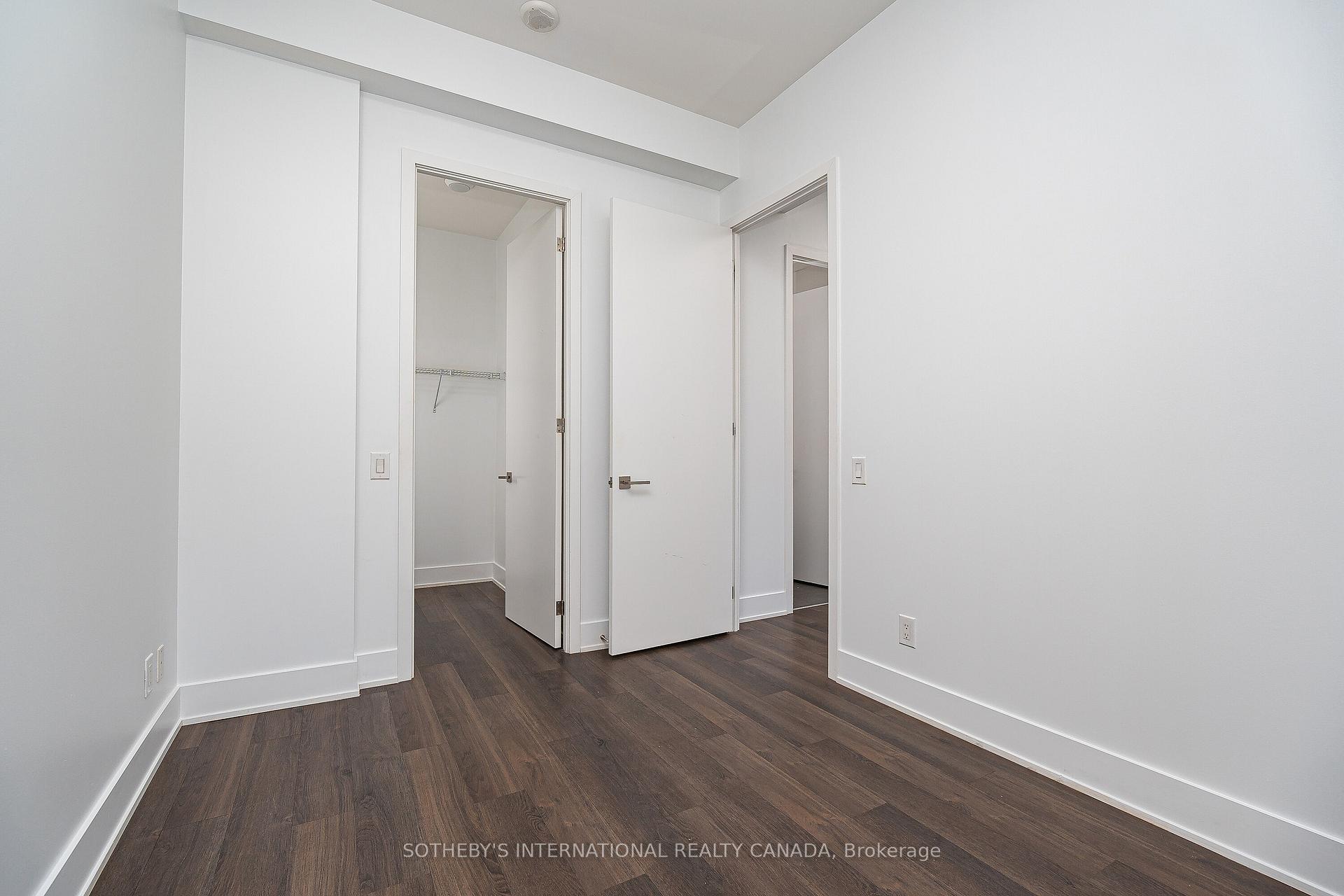 Photo 13 of Unit 406, 111 St Clair Avenue W, Toronto, Yonge-St. Clair — HOMEH