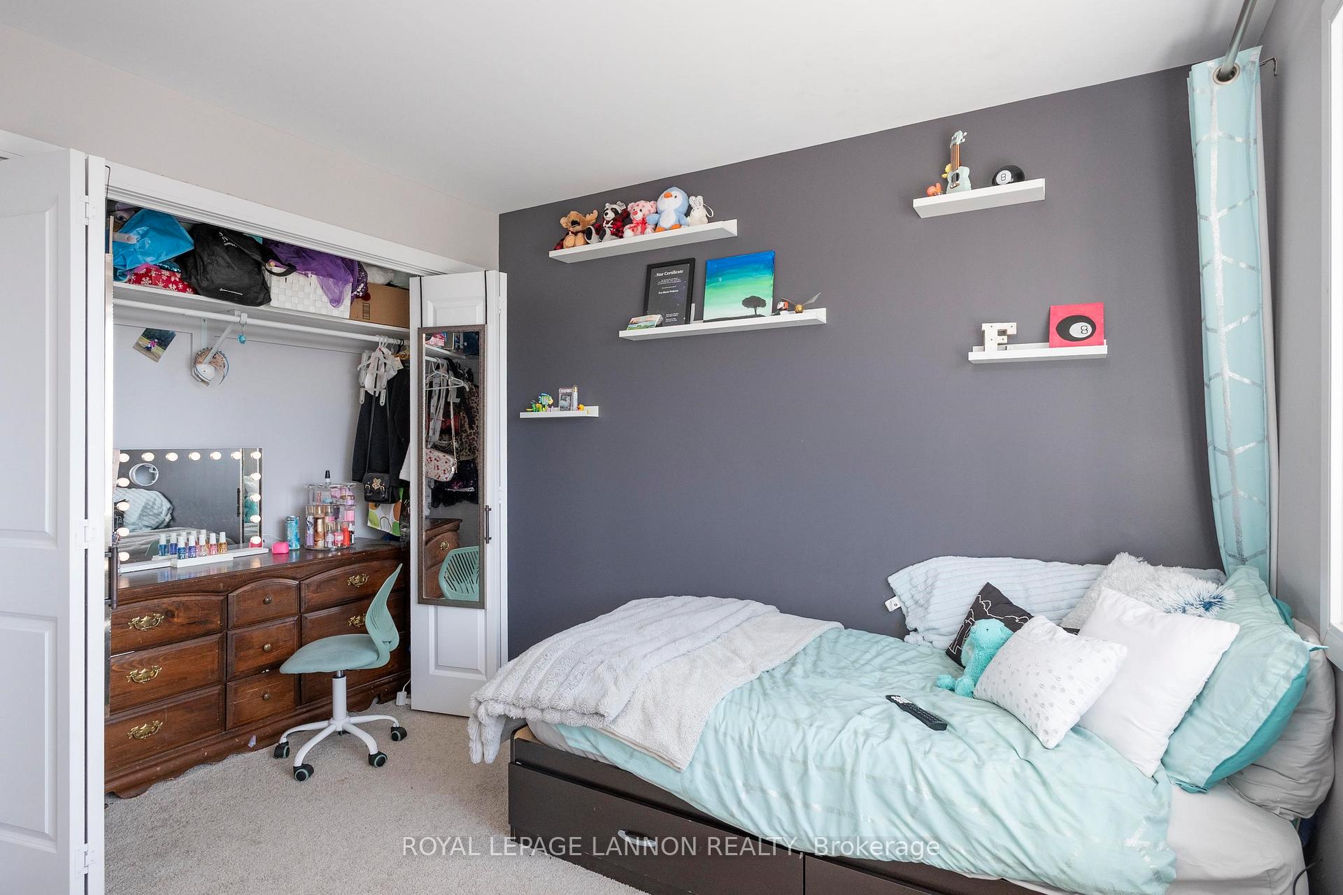 Photo 20 of 145 Dogwood Crescent, Thunder Bay, John Street North — HOMEH
