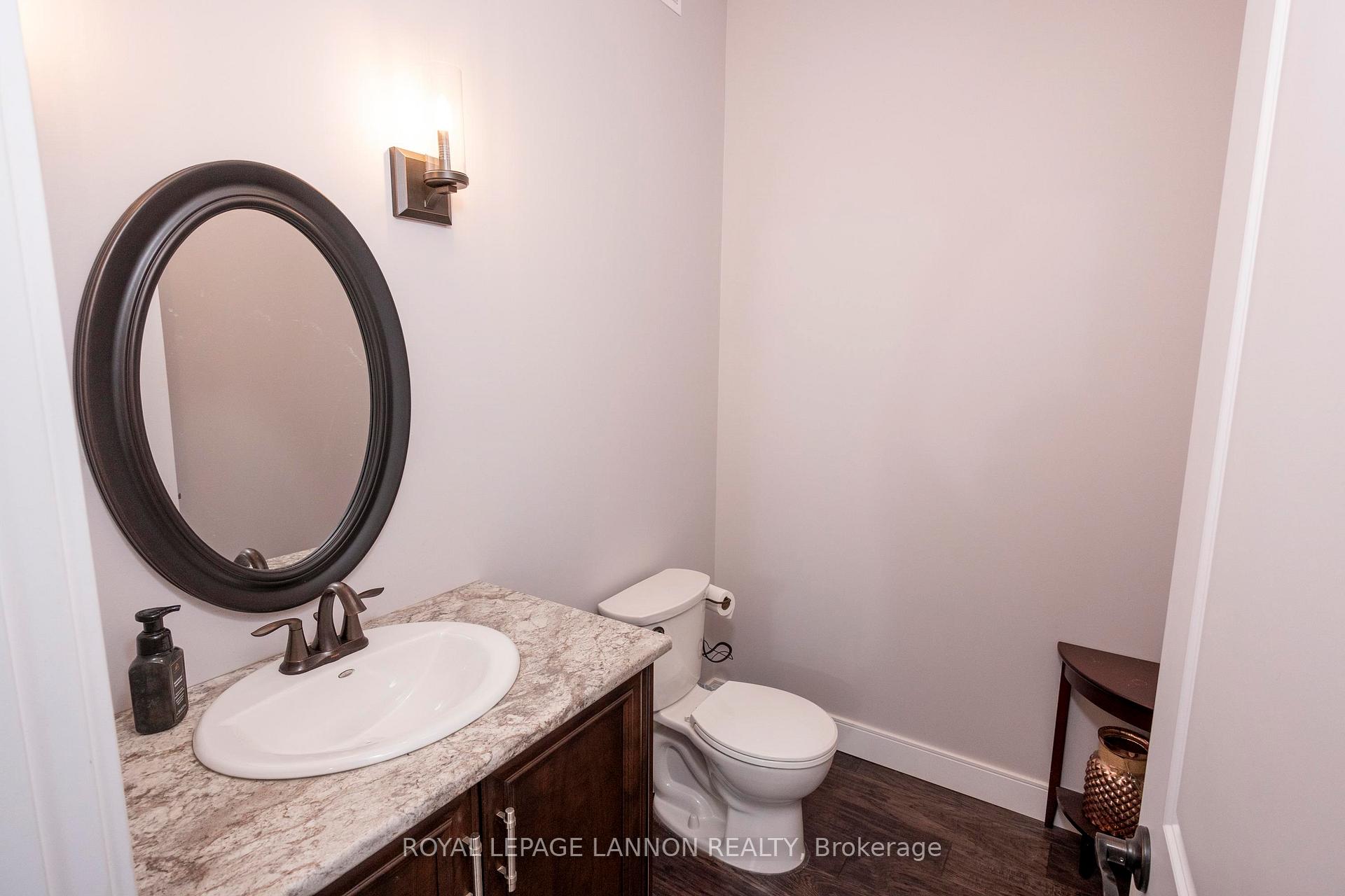 Photo 26 of 145 Dogwood Crescent, Thunder Bay, John Street North — HOMEH