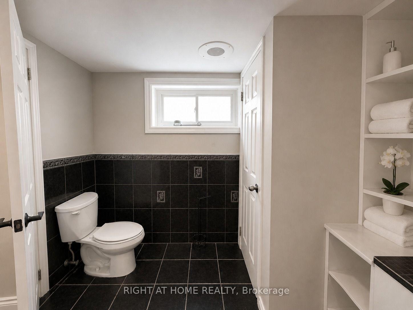 Photo 12 of Unit Lower, 830 Brucedale Avenue E, Hamilton, Sunninghill — HOMEH