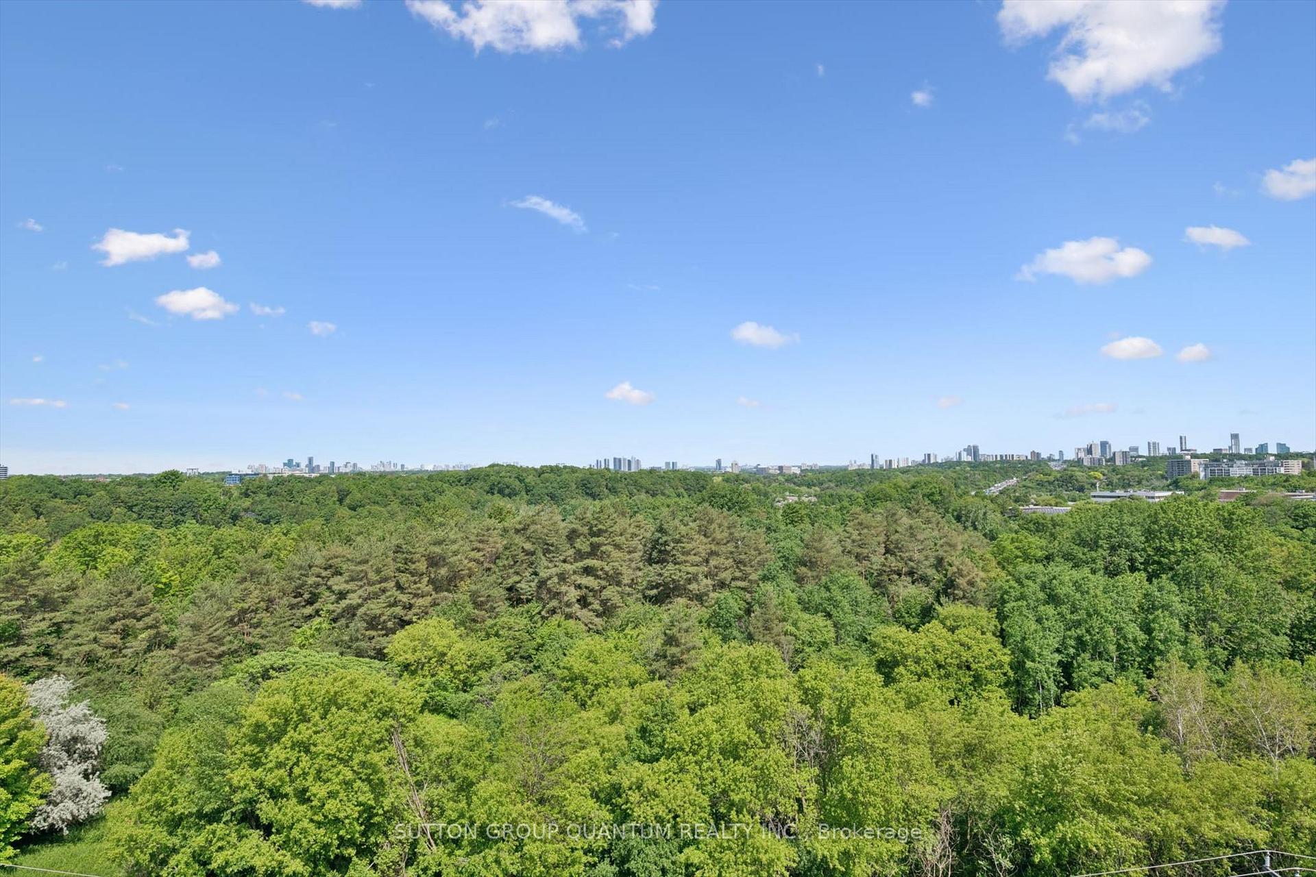 Photo 34 of Unit 818, 18 Concorde Place, North York, Banbury-Don Mills — HOMEH