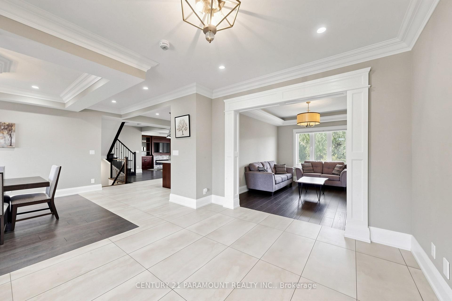 Photo 5 of 48 Edmund Street, Caledon, Alton — HOMEH