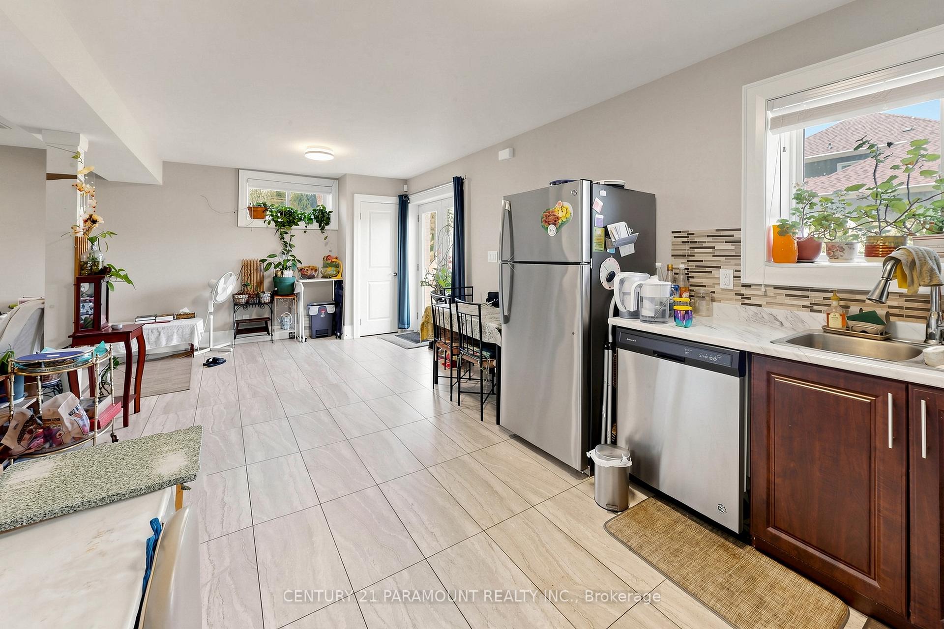 Photo 36 of 48 Edmund Street, Caledon, Alton — HOMEH
