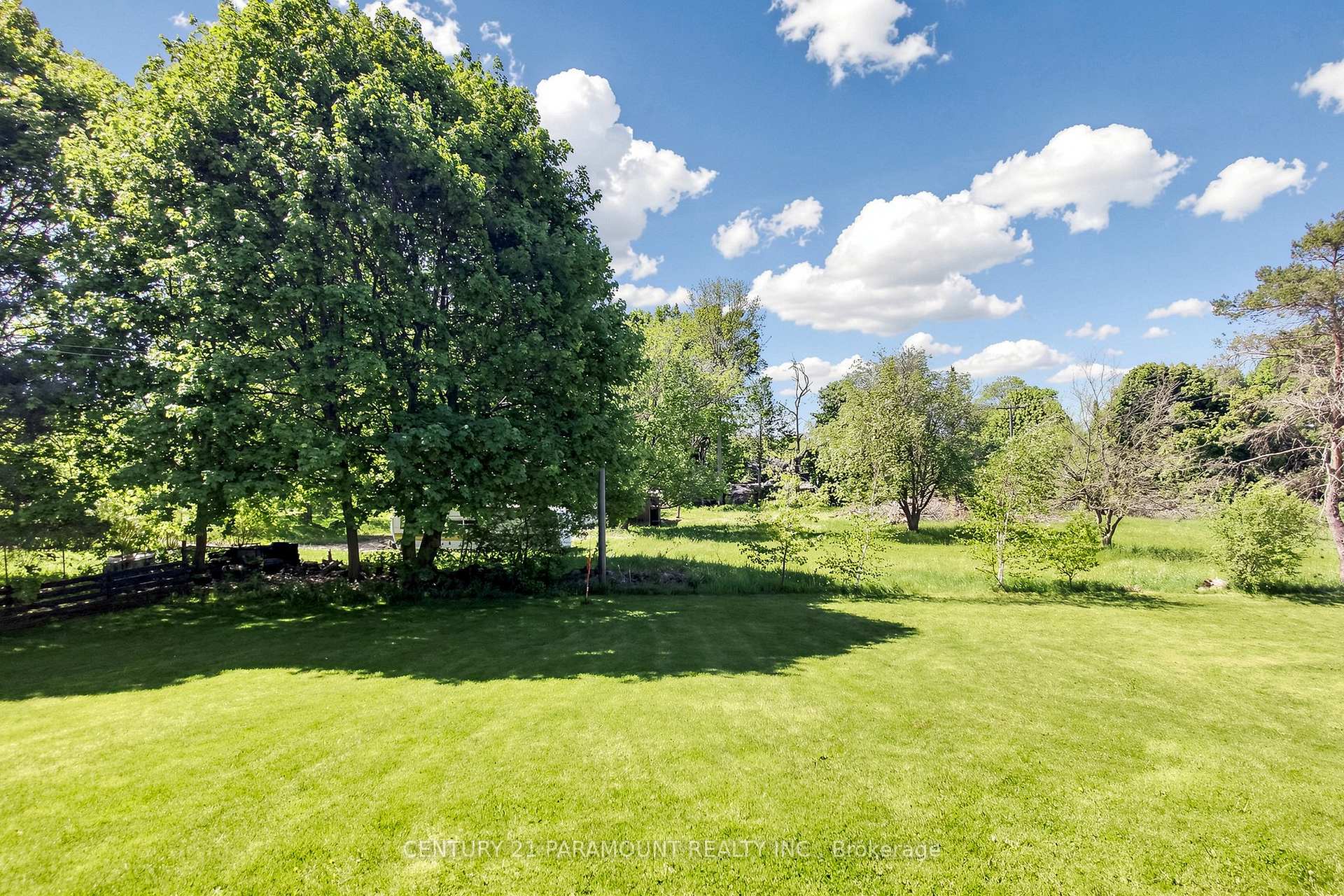 Photo 45 of 48 Edmund Street, Caledon, Alton — HOMEH