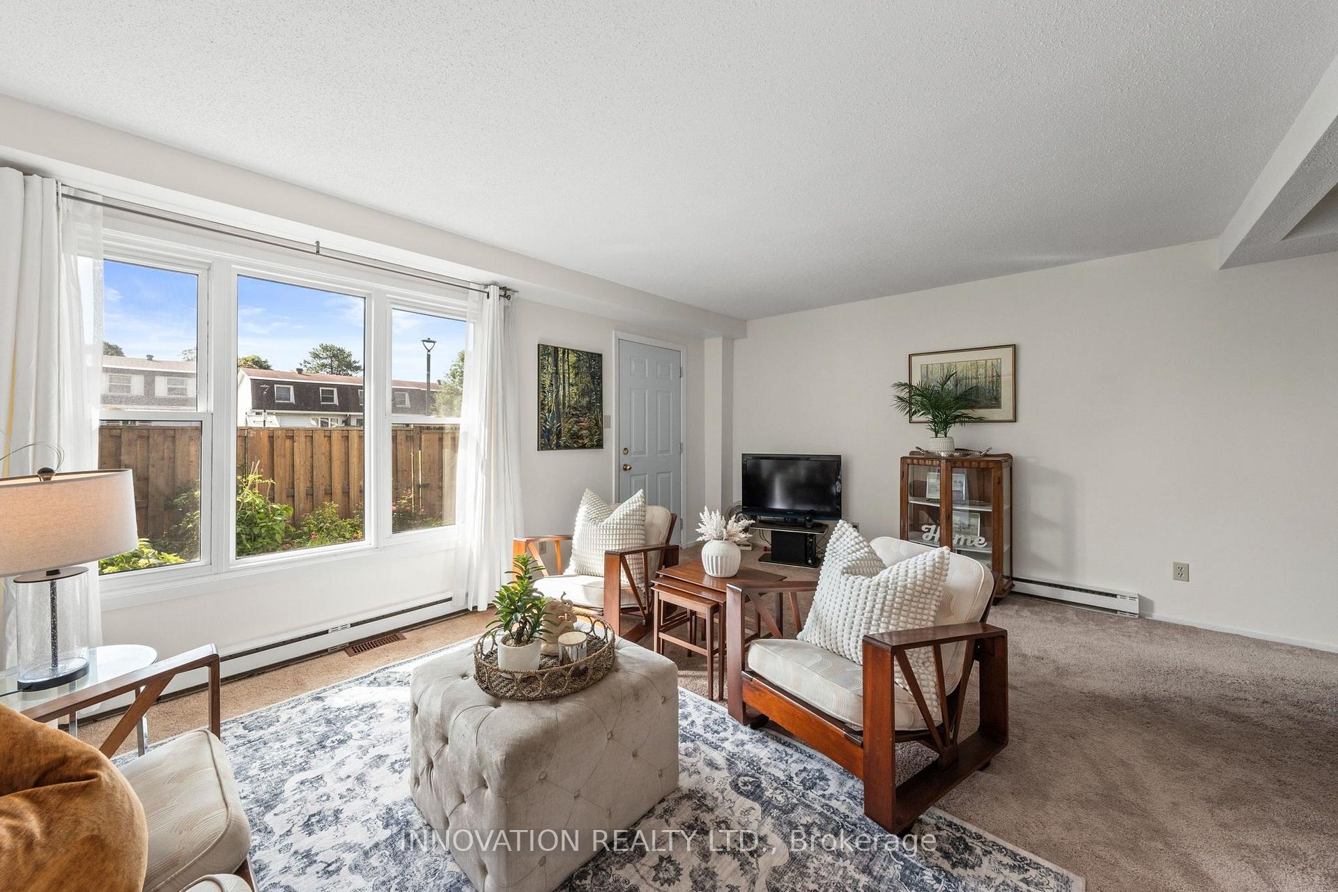 Photo 10 of Unit 13, 920 Dynes Road, Ottawa, Carleton Square — HOMEH