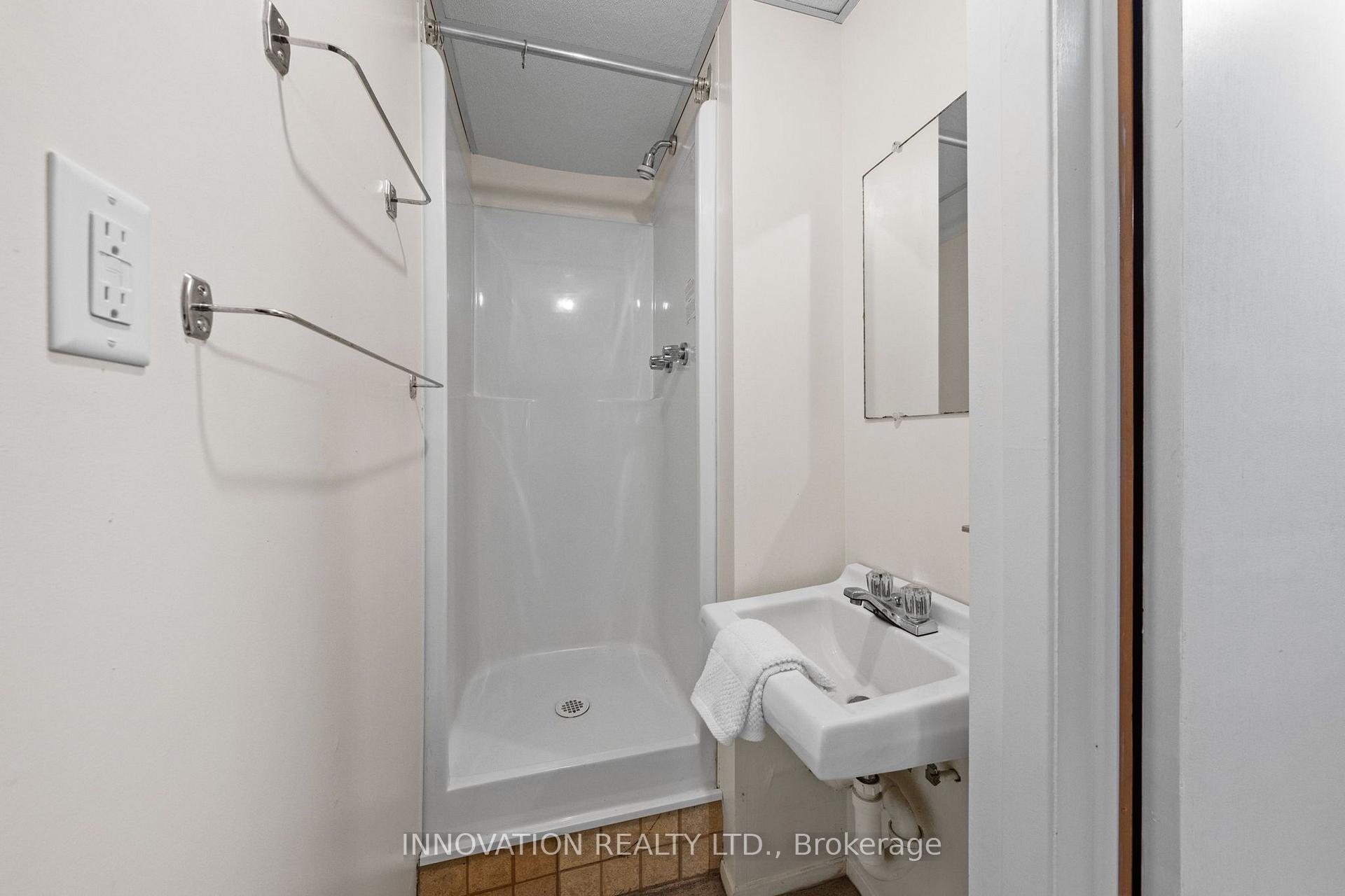 Photo 28 of Unit 13, 920 Dynes Road, Ottawa, Carleton Square — HOMEH