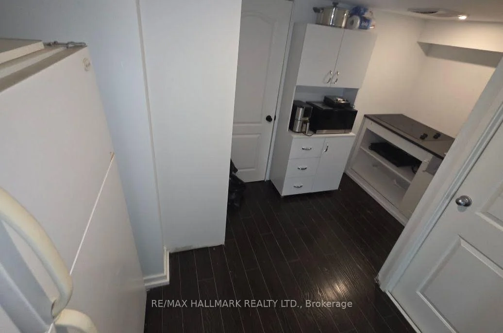 Photo 7 of Unit ROOM 2, 888 Krosno Boulevard, Pickering, Bay Ridges — HOMEH