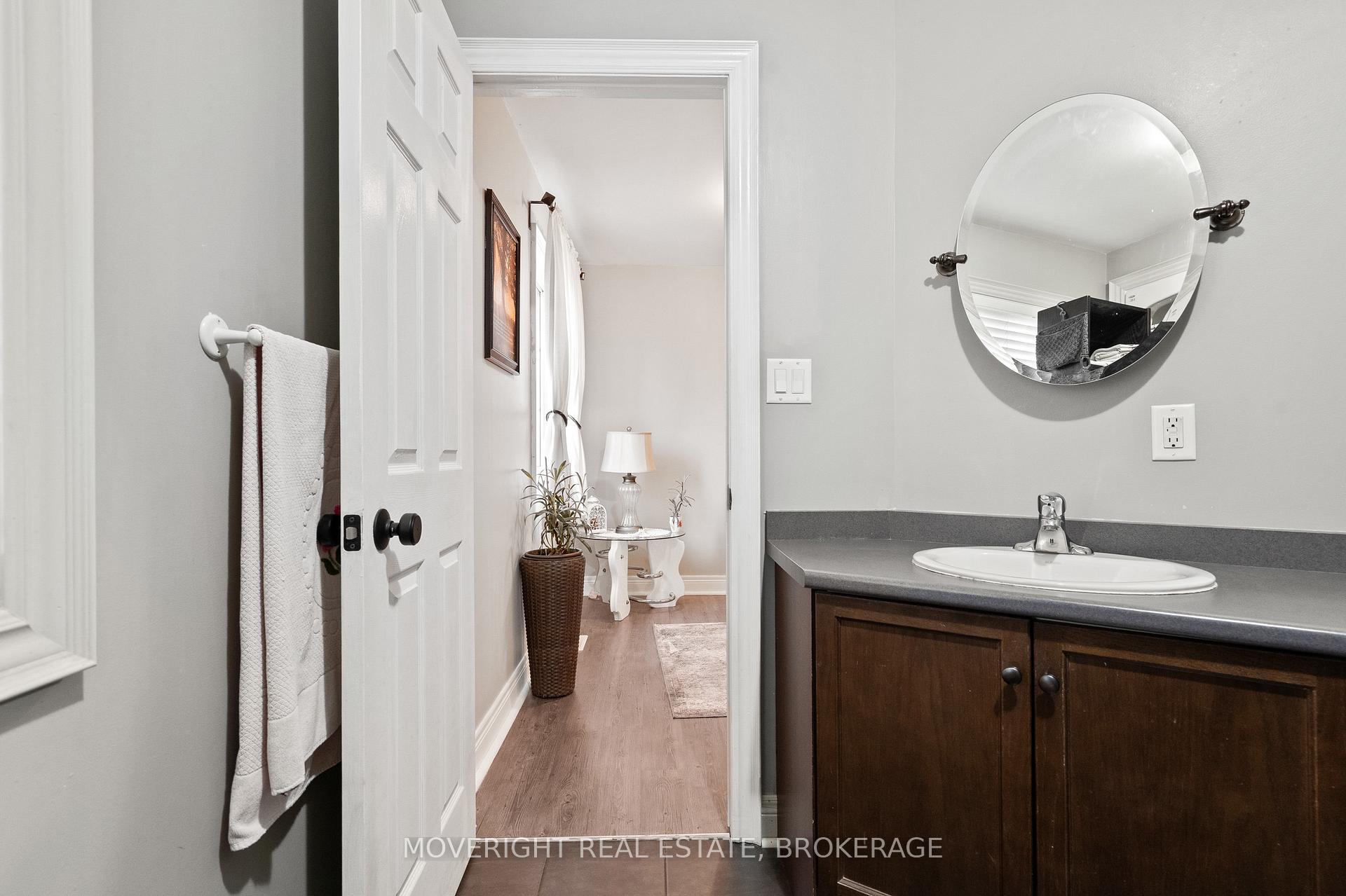 Photo 22 of 2 Leeson Street, St. Catharines, Burleigh Hill — HOMEH