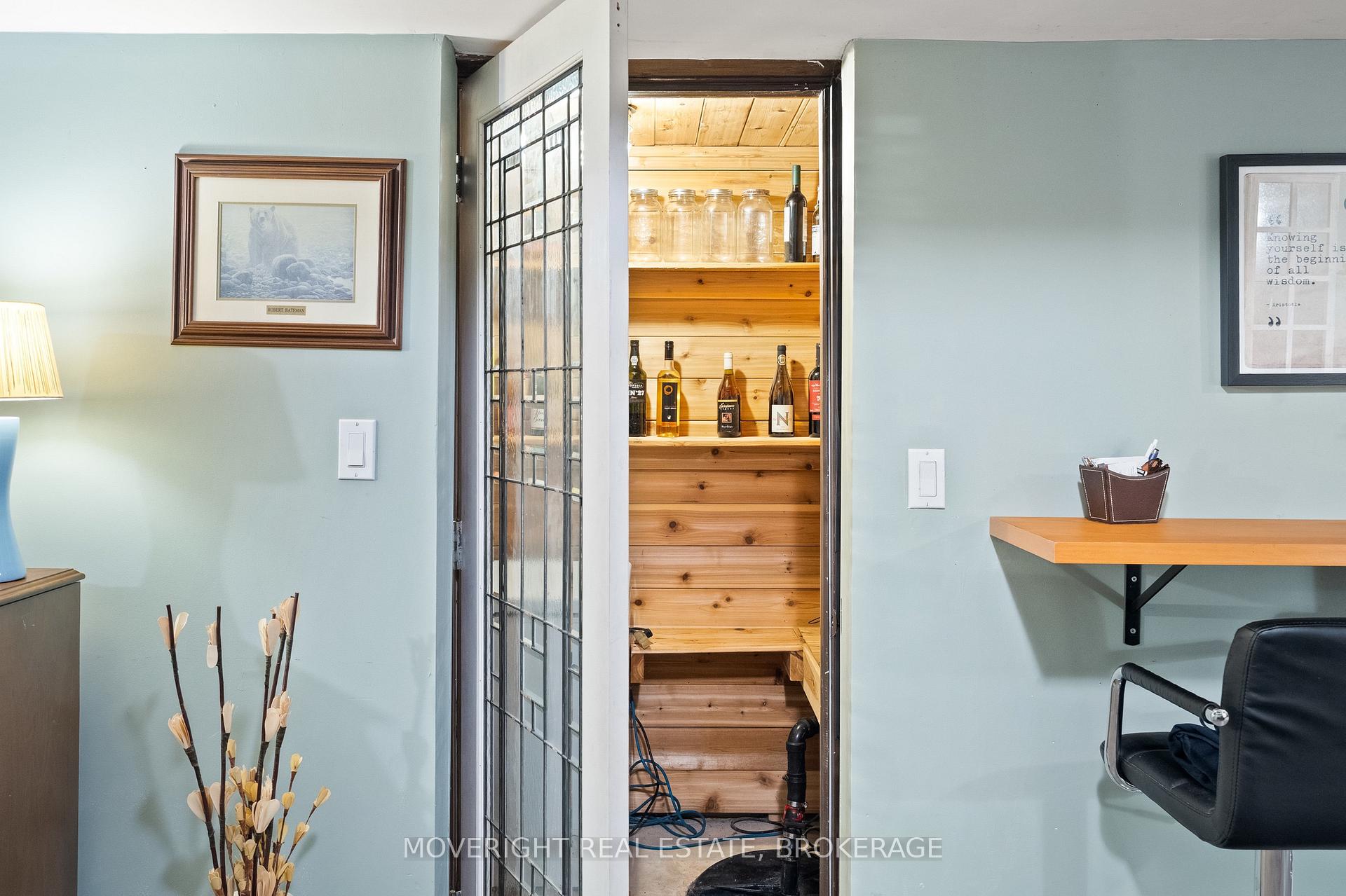 Photo 33 of 2 Leeson Street, St. Catharines, Burleigh Hill — HOMEH