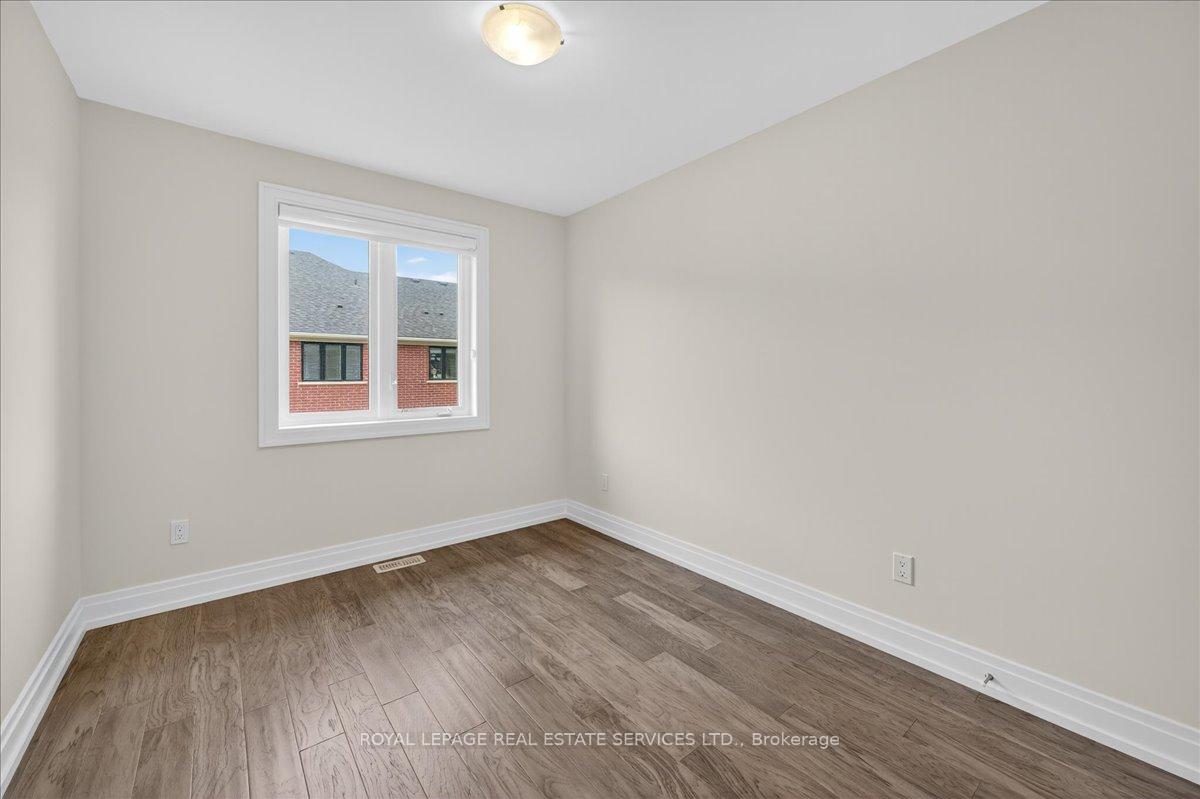 Photo 30 of 43 Kenesky Drive, Hamilton, Waterdown — HOMEH