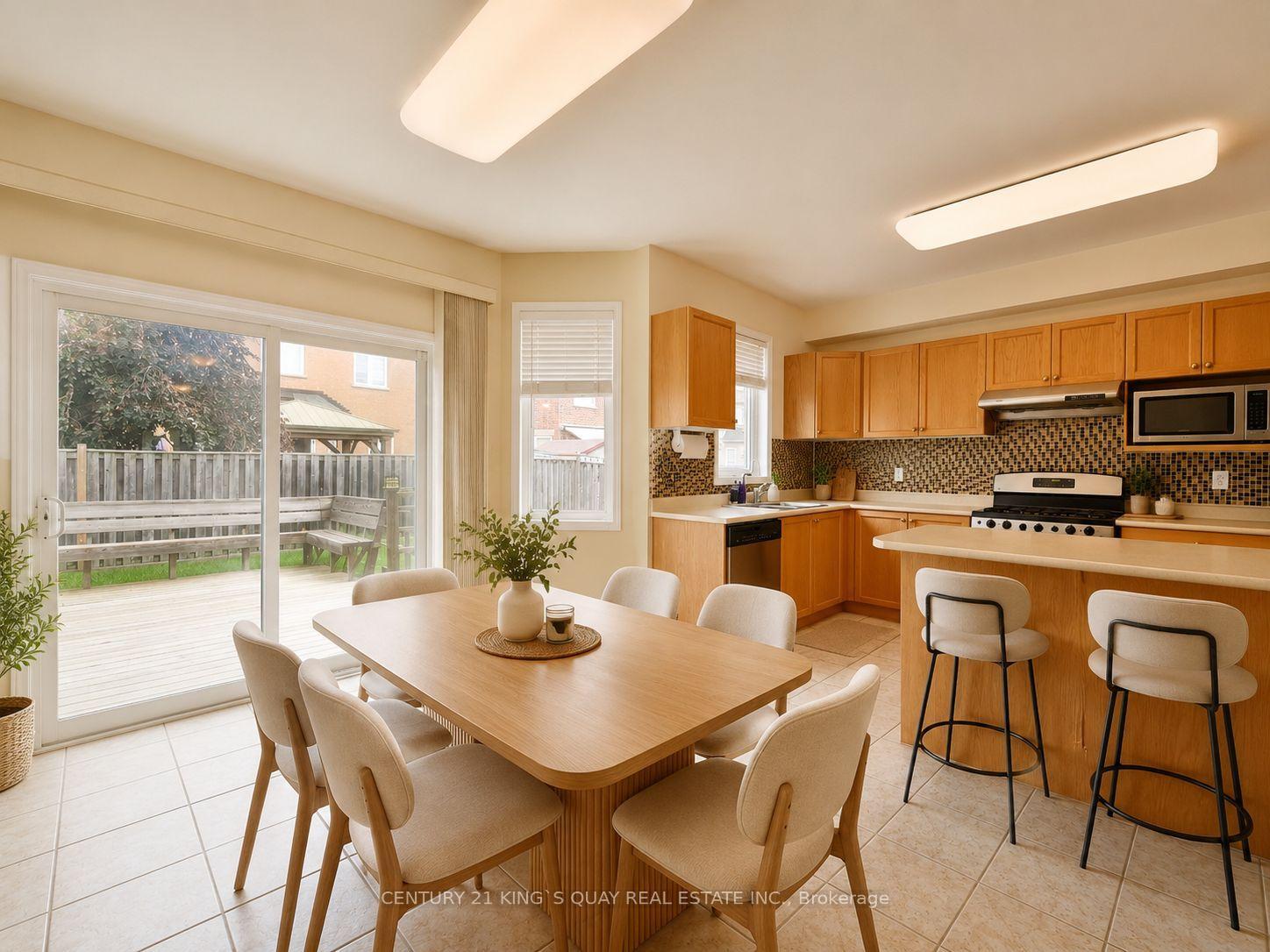 Photo 11 of 16 Greengage Street, Markham, Greensborough — HOMEH