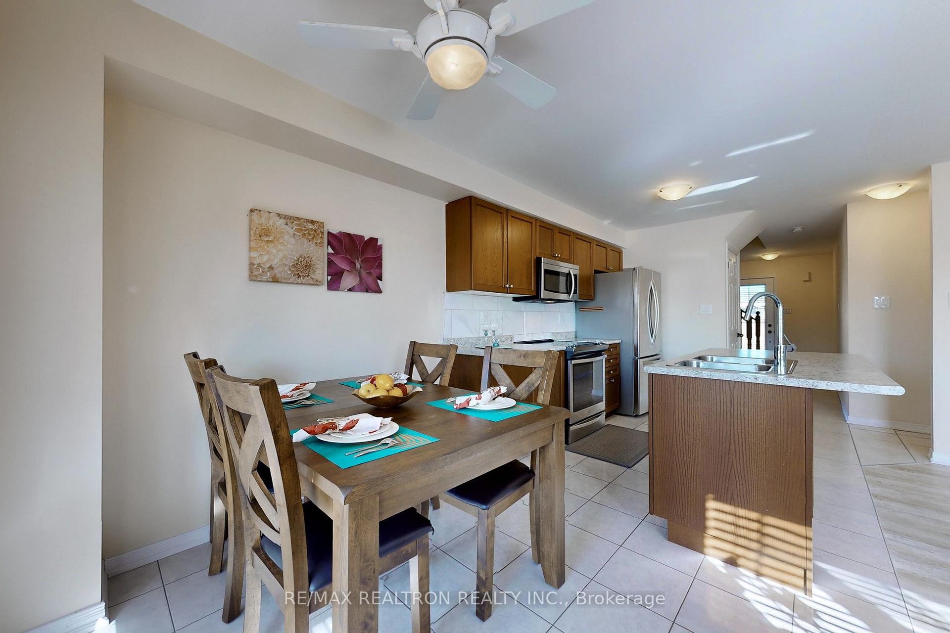 Photo 14 of 8472 Hickory Lane, Niagara Falls, Brown — HOMEH