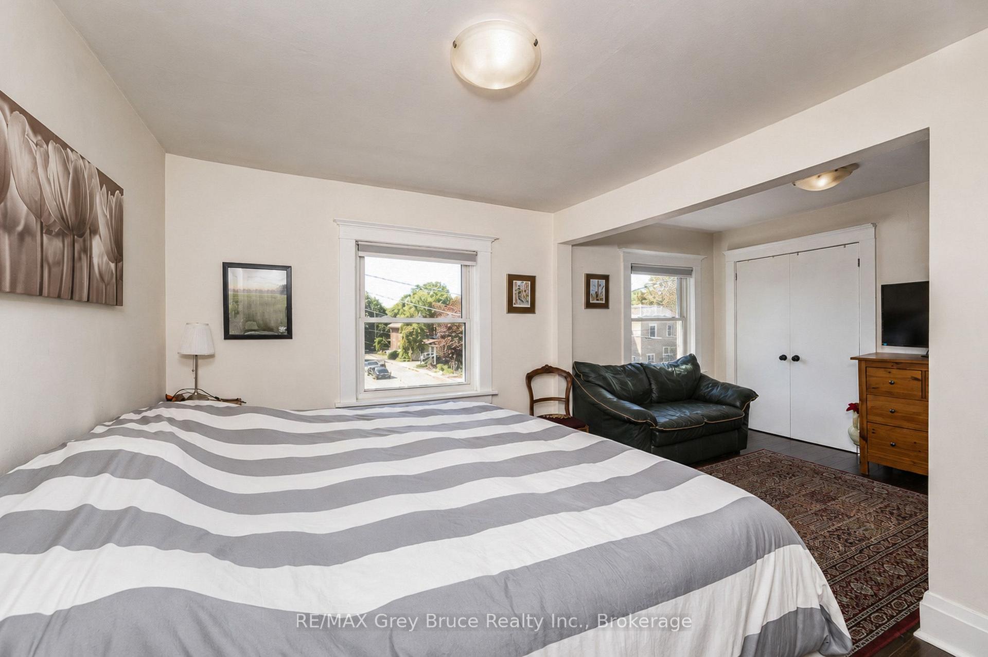 Photo 21 of 813 5th Avenue A E, Owen Sound — HOMEH