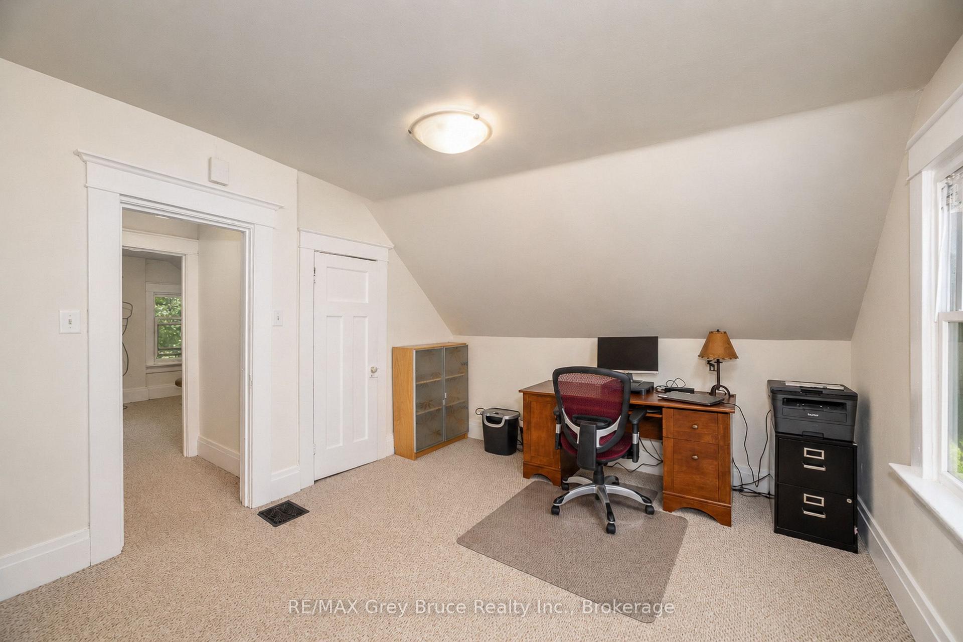 Photo 24 of 813 5th Avenue A E, Owen Sound — HOMEH