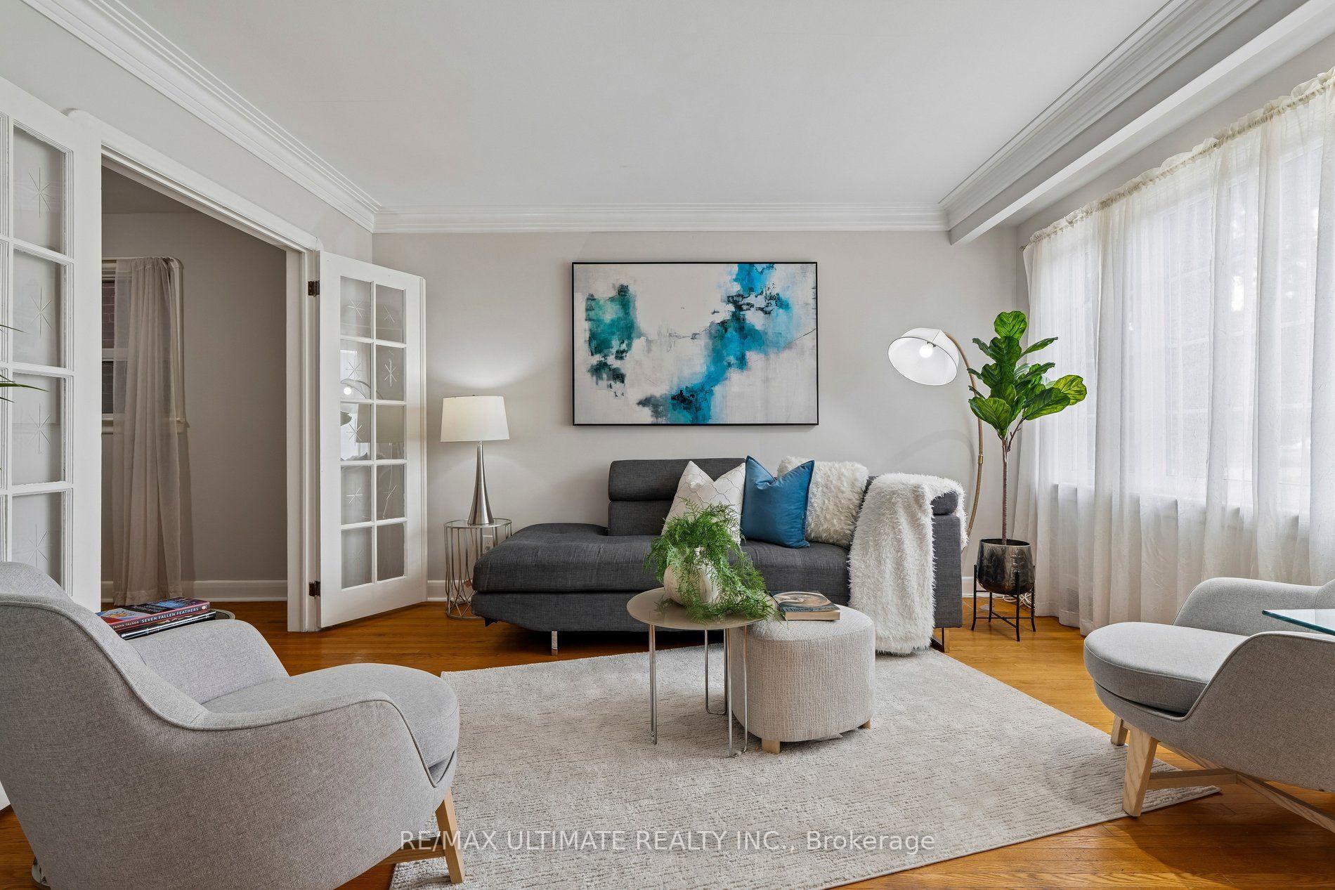 Photo 4 of 124 Hope Street, Toronto, Corso Italia-Davenport — HOMEH