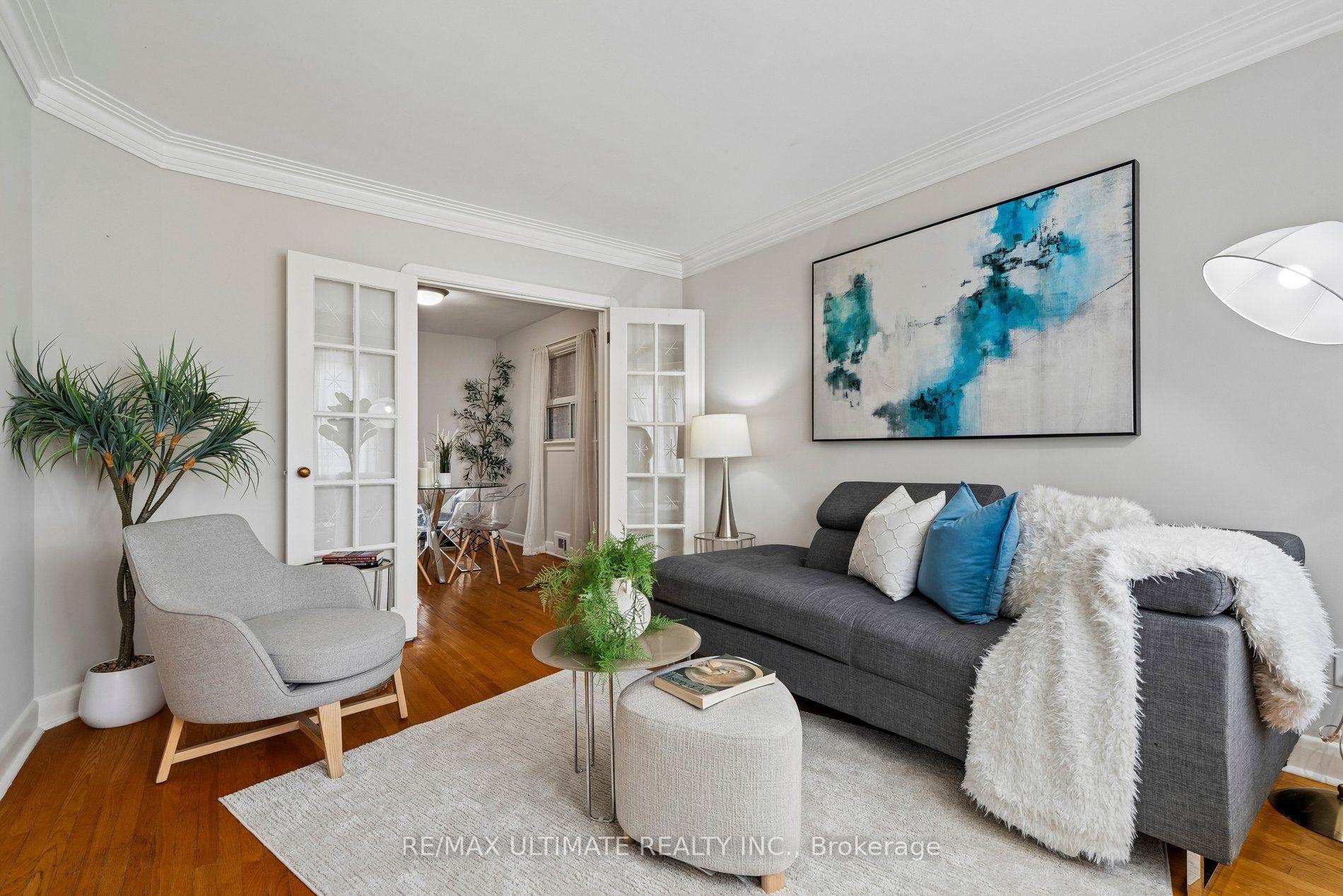 Photo 5 of 124 Hope Street, Toronto, Corso Italia-Davenport — HOMEH